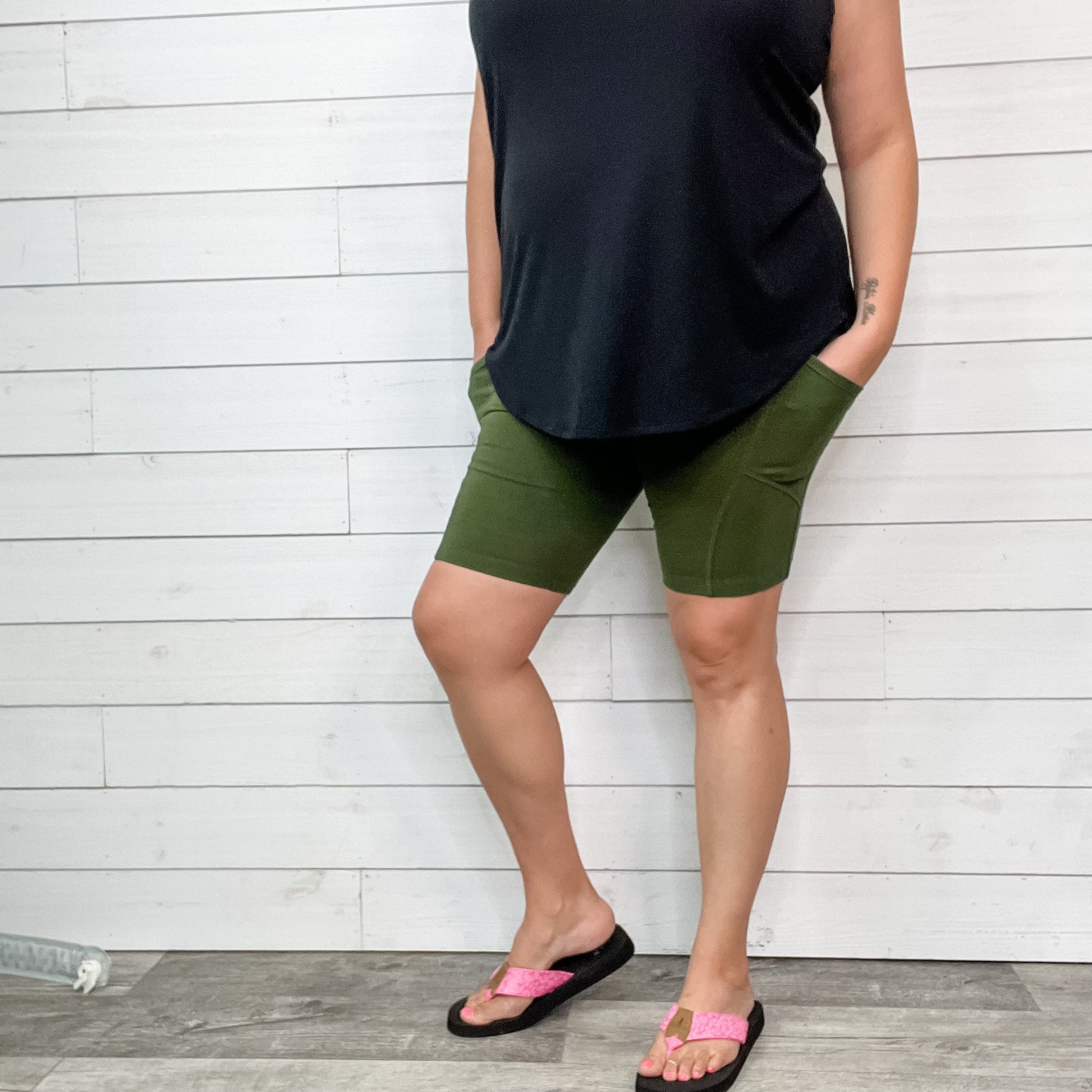 Cotton No Chub Rub Bike Shorts with Pockets (Army Green)