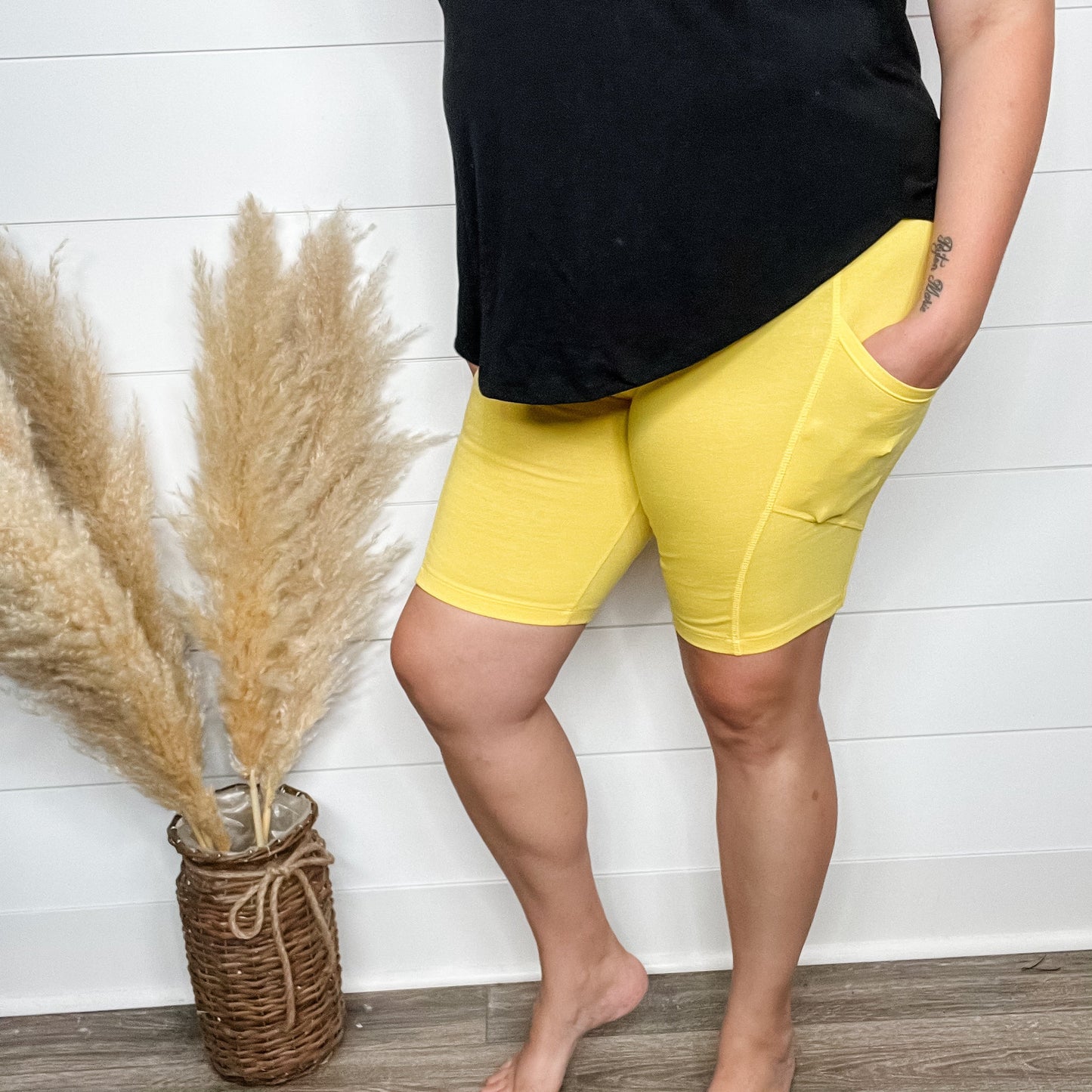 Cotton No Chub Rub Bike Shorts with Pockets (Yellow)