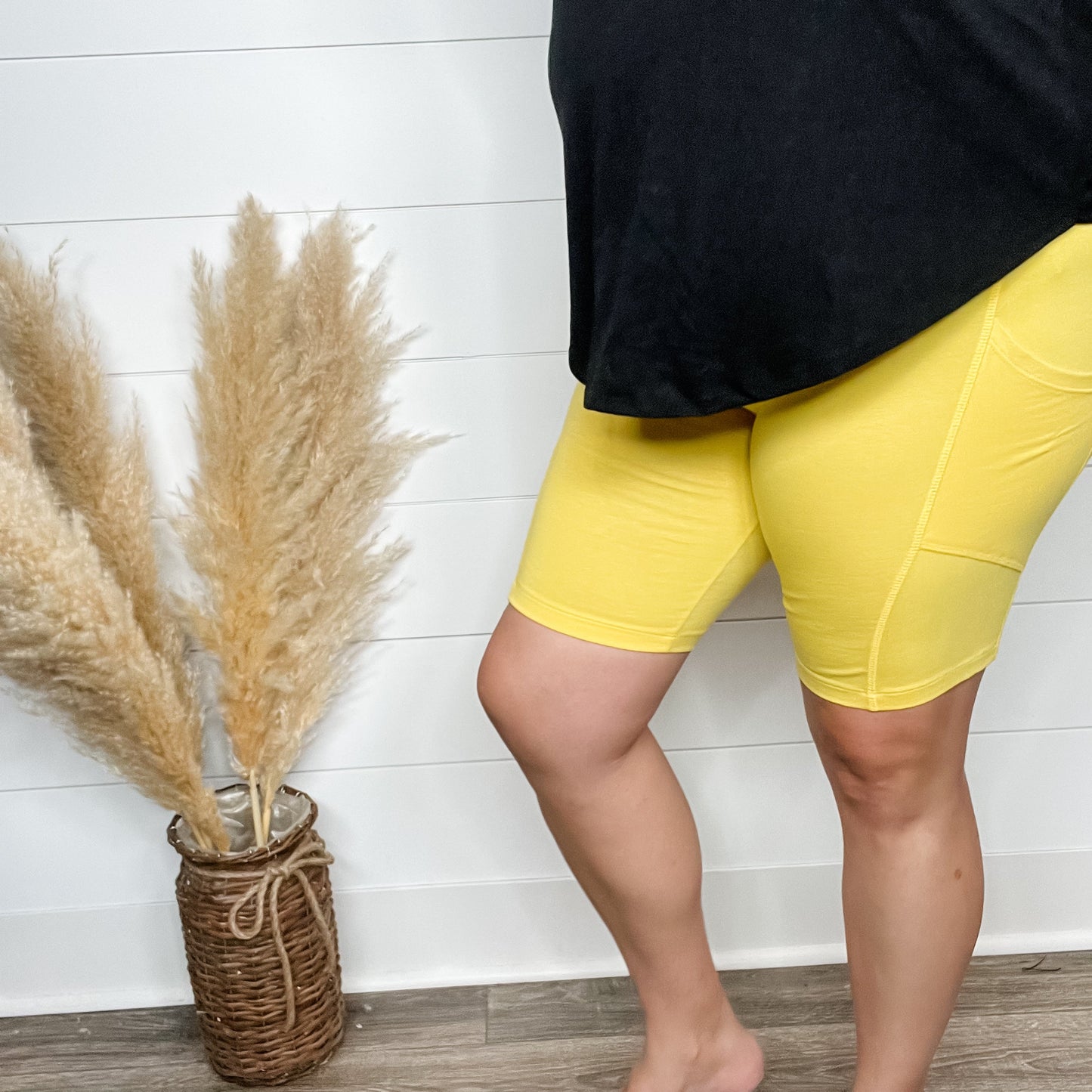 Cotton No Chub Rub Bike Shorts with Pockets (Yellow)