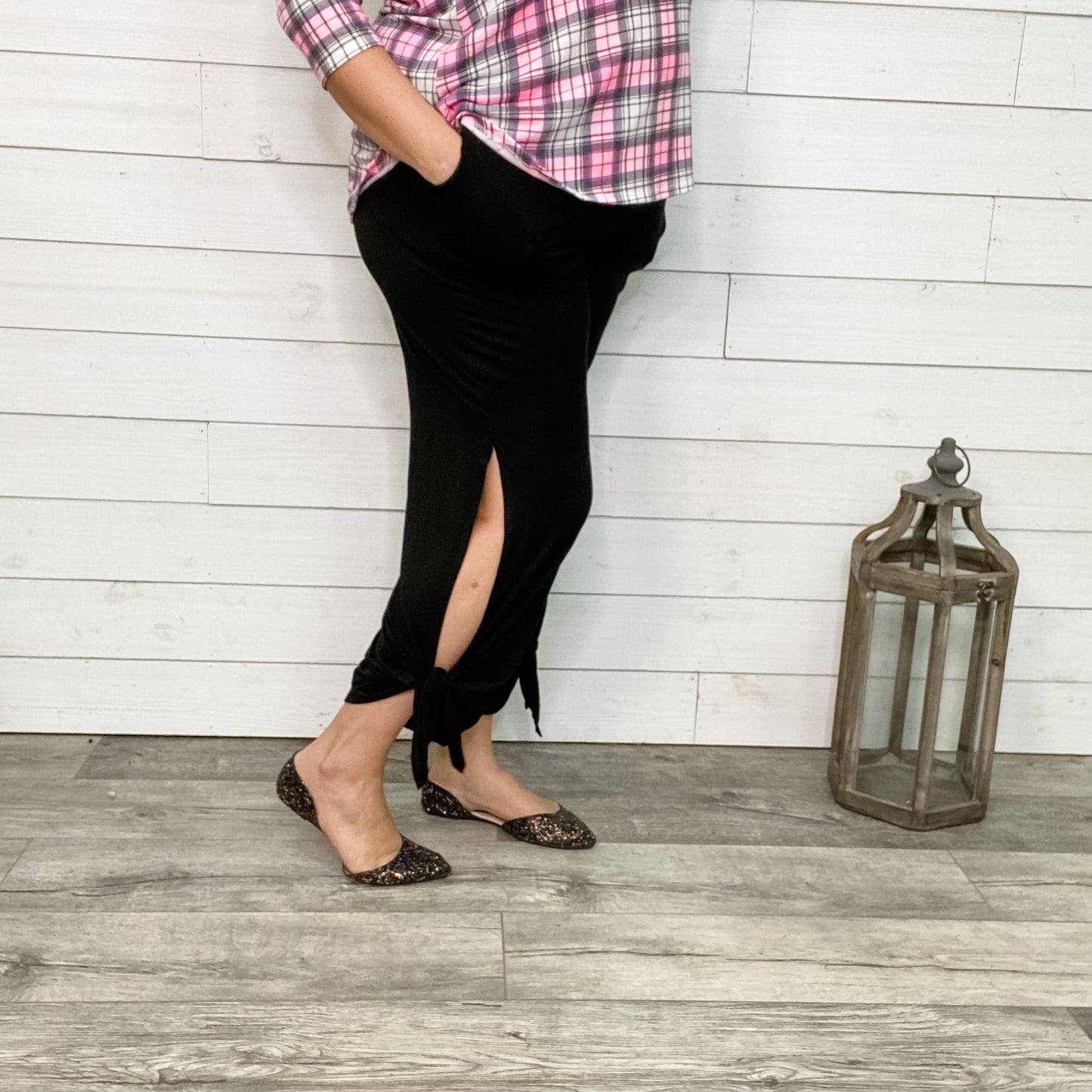 Cropped Pant with Ankle Tie Detail