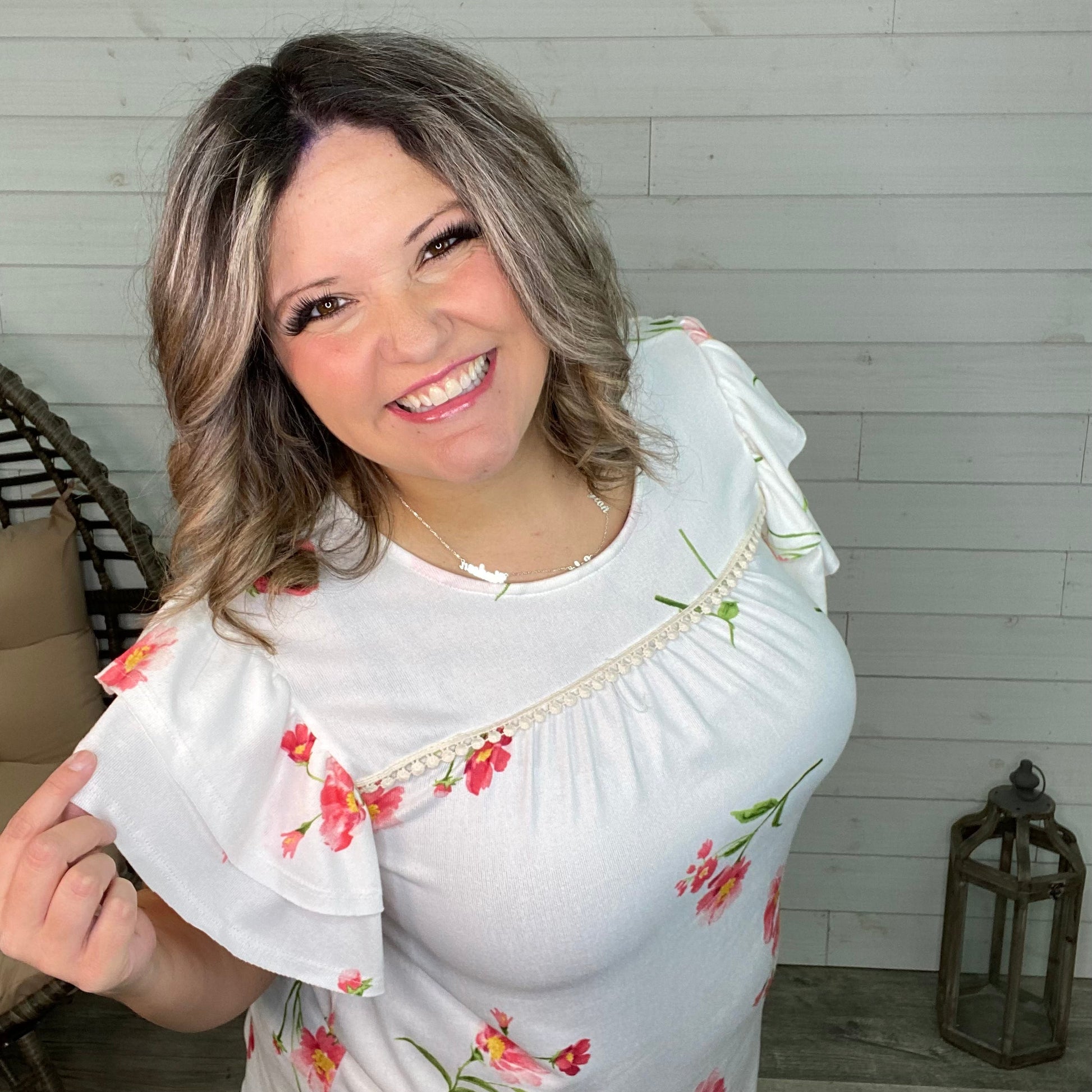 "Dainty" Floral Ruffle Sleeve