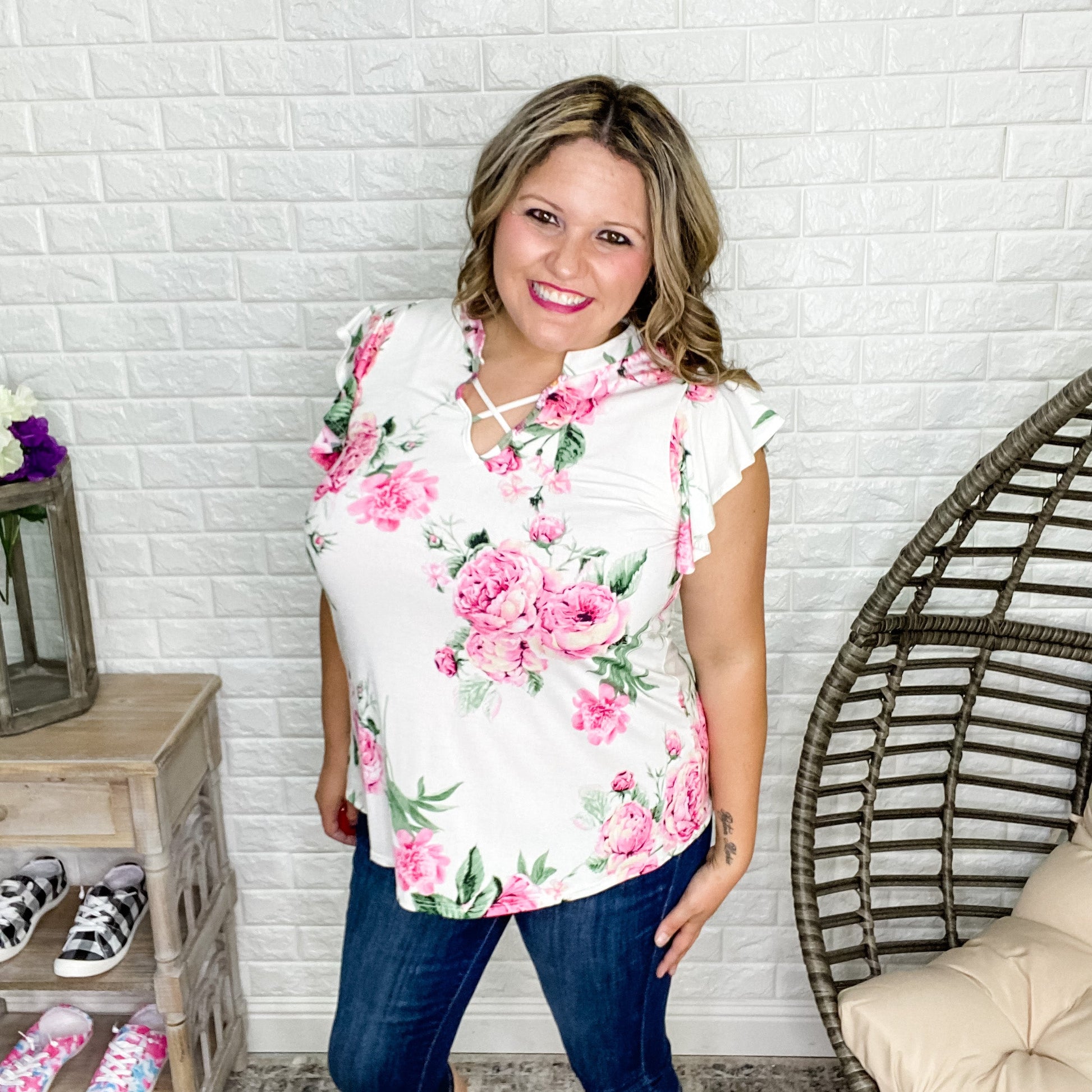 "Delaney" Floral Ruffle Cap Sleeve