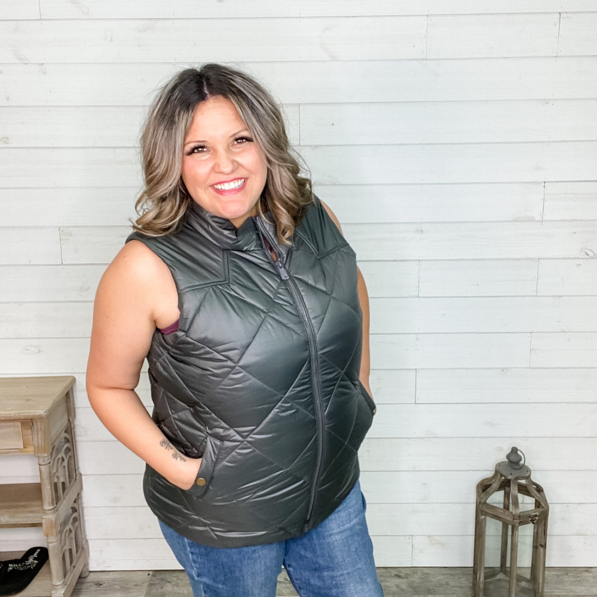 Diamond Quilted Zip Front Vest (Ash Grey)