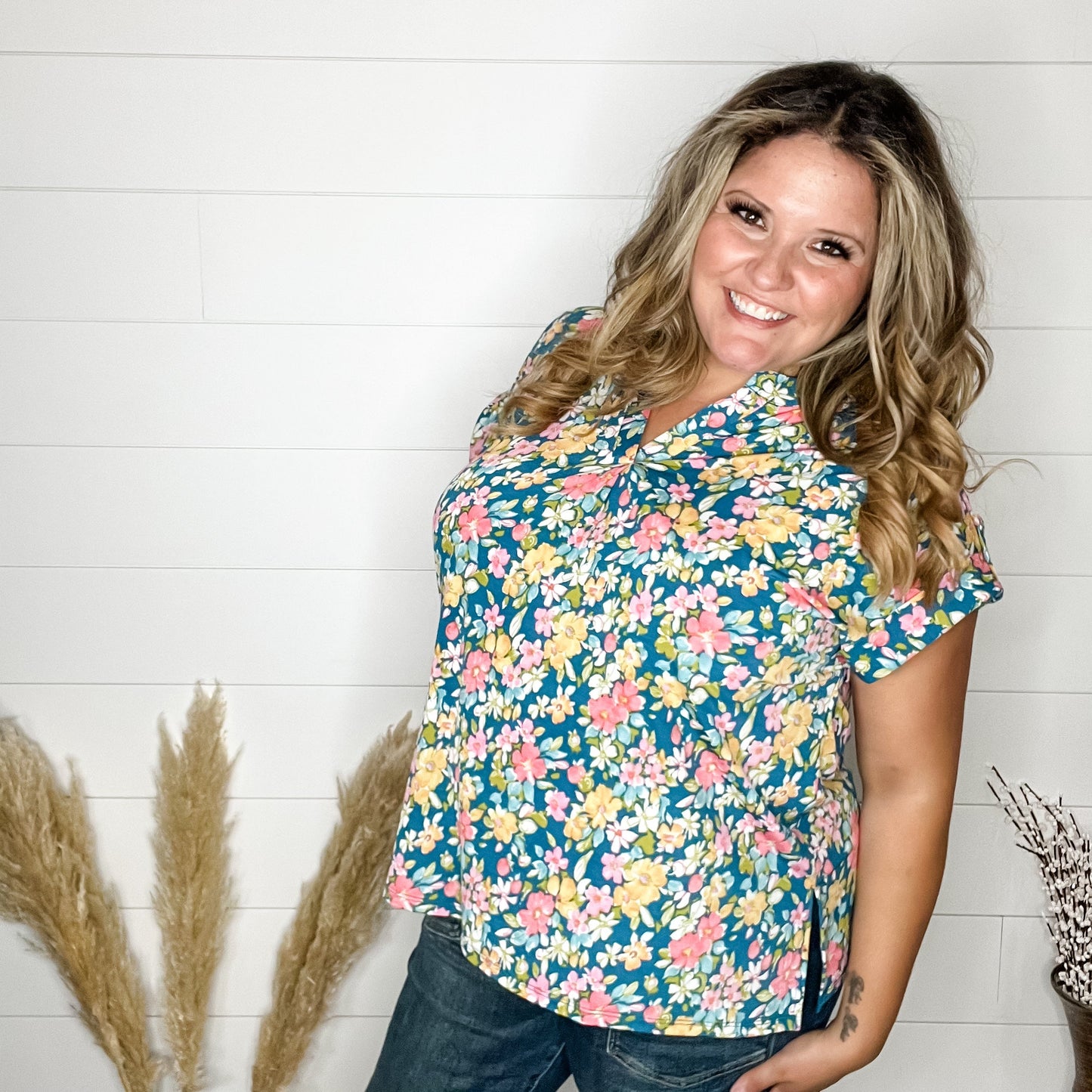 "Dill" Split Neck Cuffed Short Sleeve-Lola Monroe Boutique