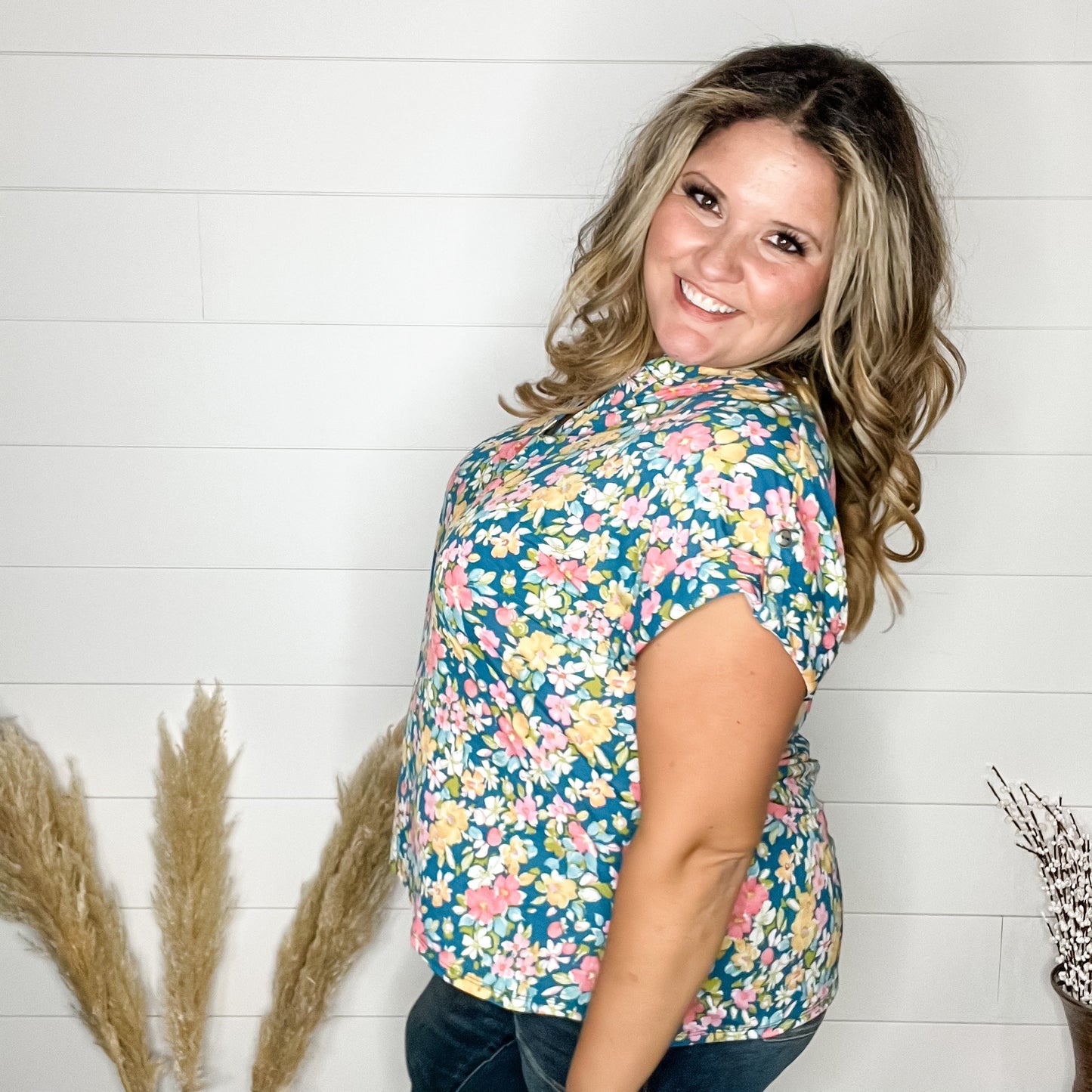 "Dill" Split Neck Cuffed Short Sleeve-Lola Monroe Boutique