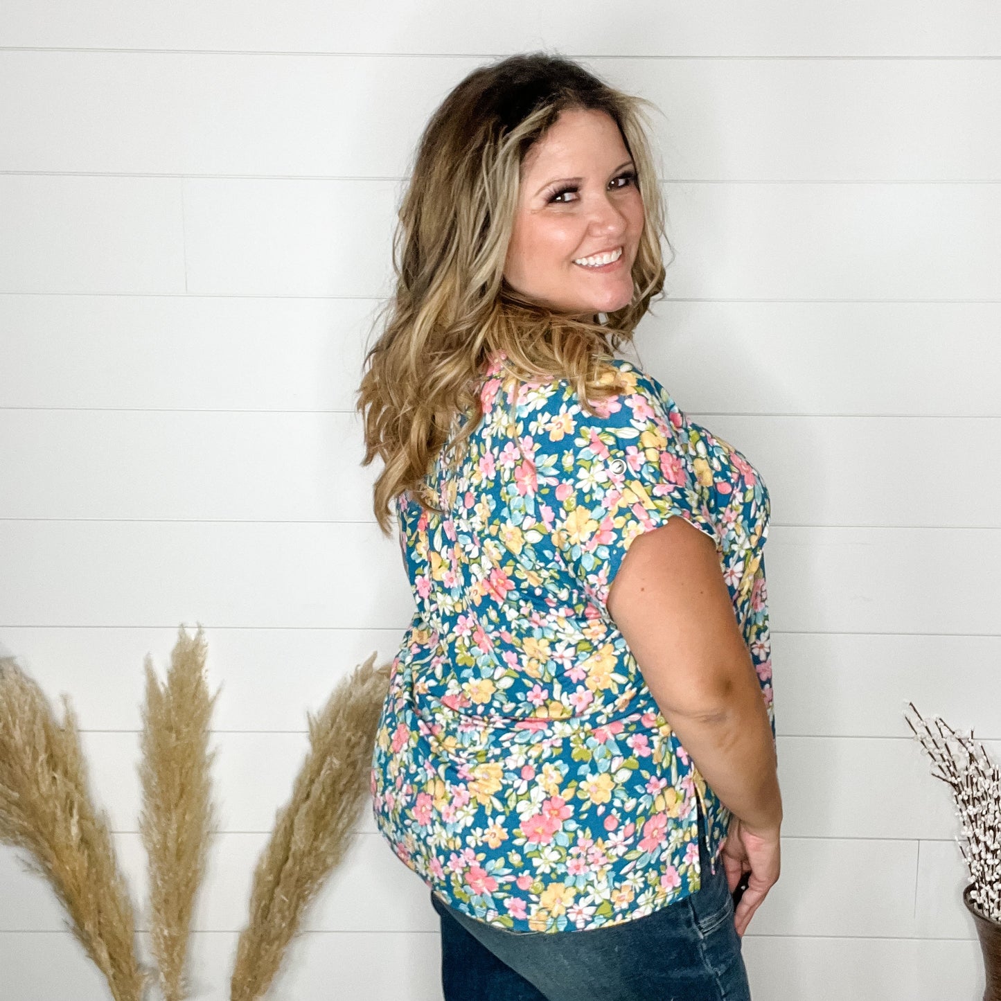 "Dill" Split Neck Cuffed Short Sleeve-Lola Monroe Boutique