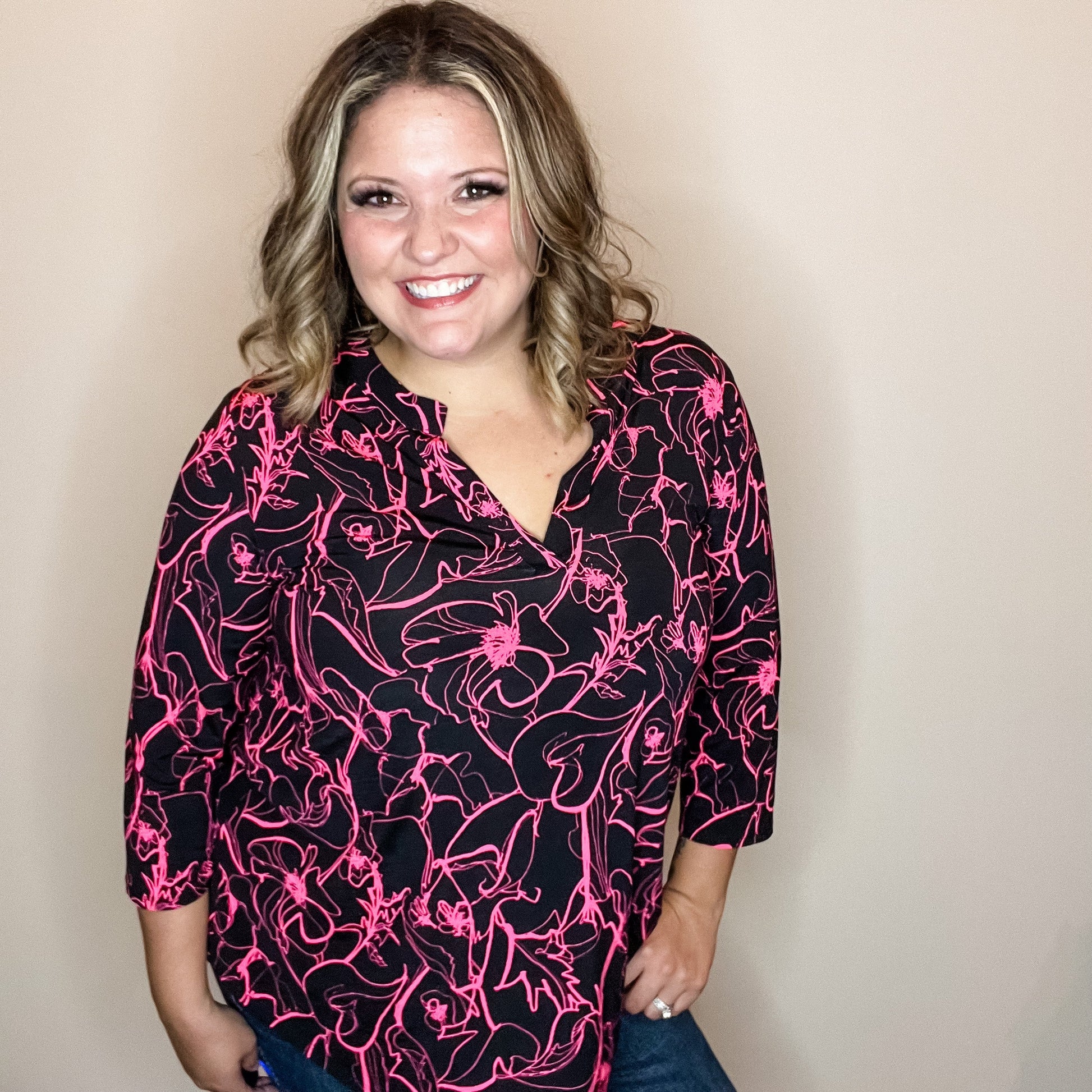 "Doodle" Floral 3/4 Sleeve Split Neck