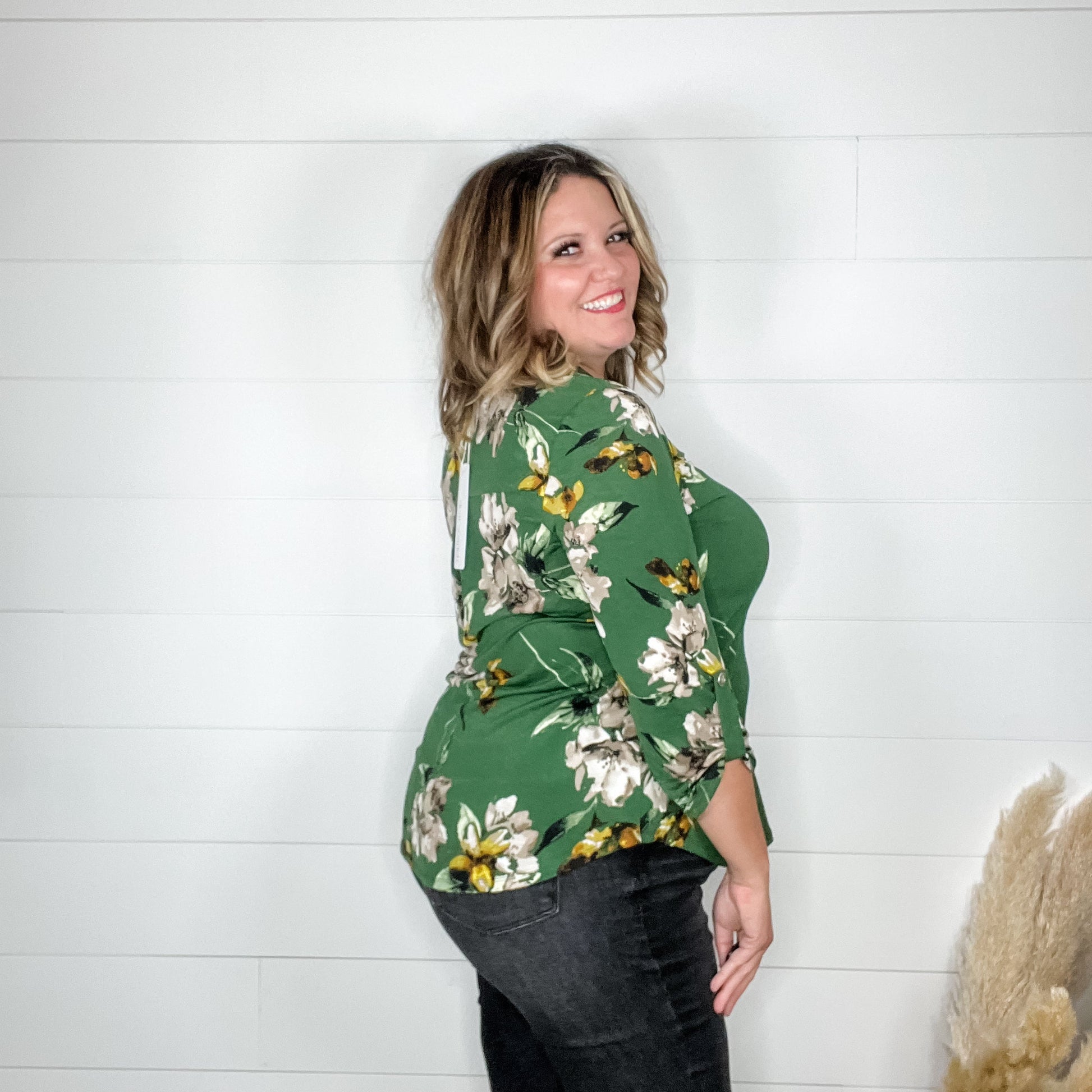 "Everlast" Floral Lizzy 3/4 Sleeve Split Neck