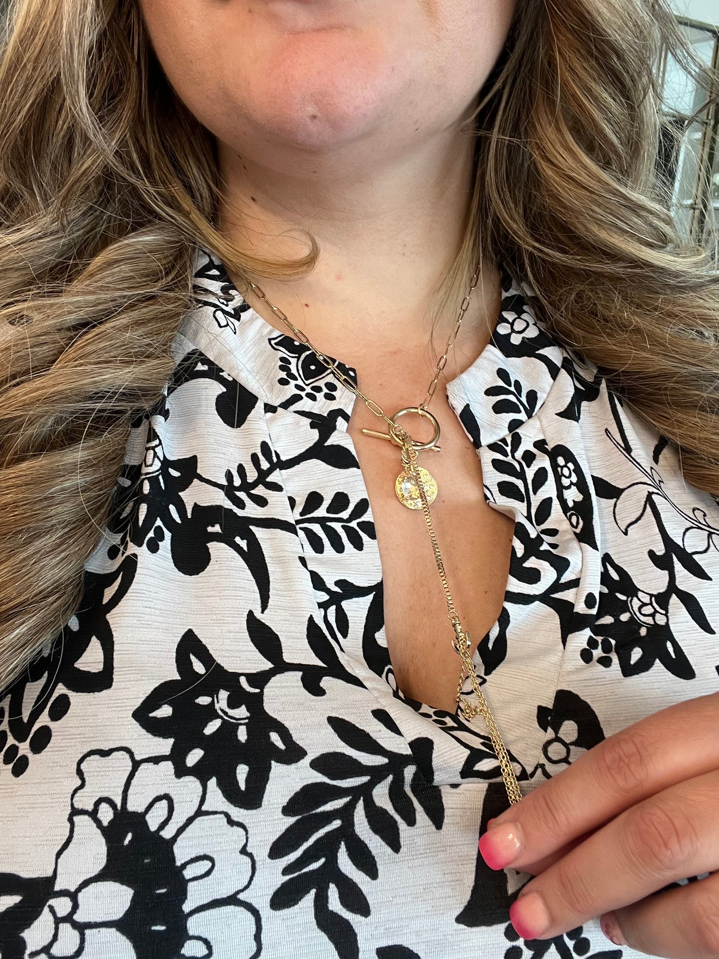 "Evita" Necklace with Anchor and Evil Eye Detail