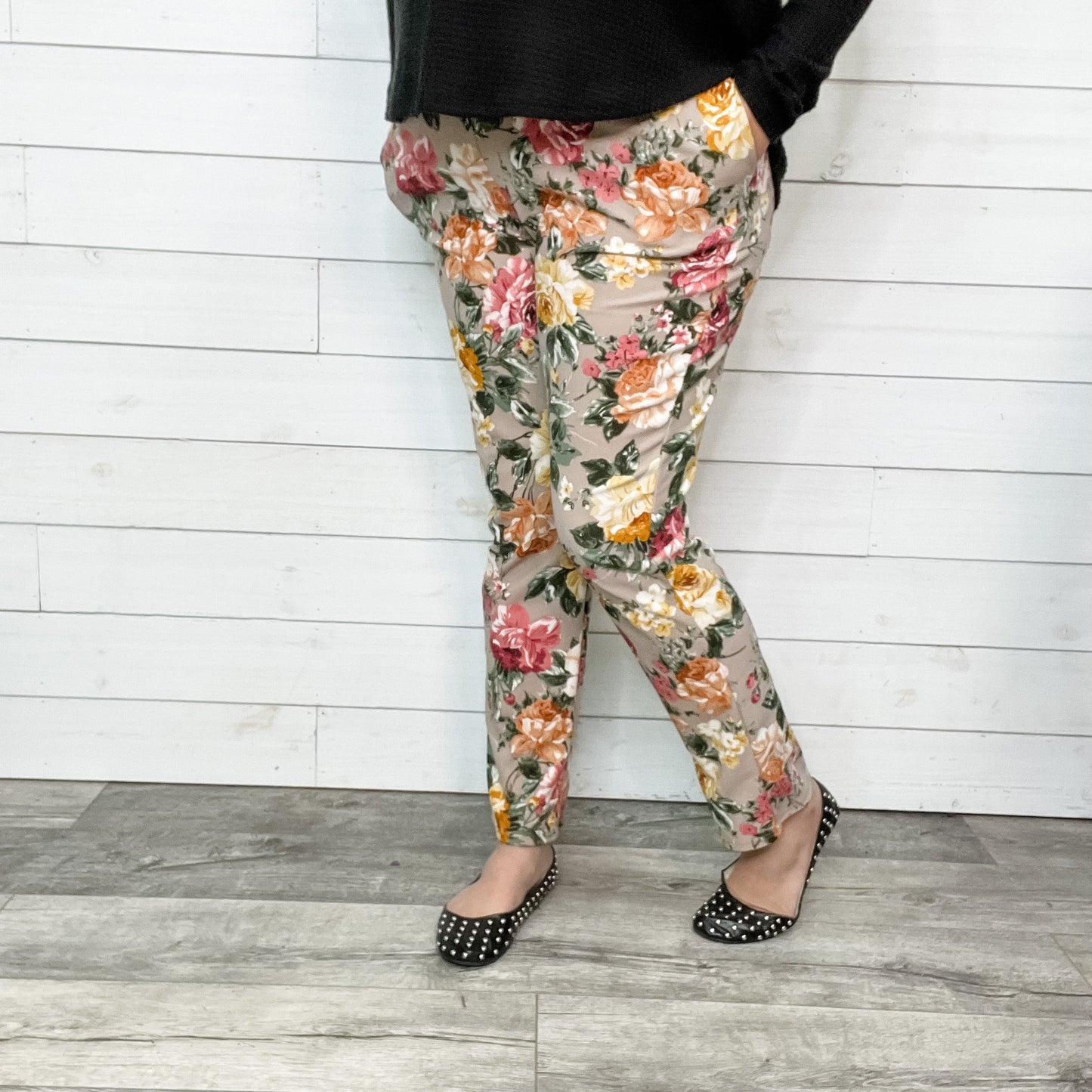Floral Straight Leg Pant with Pockets