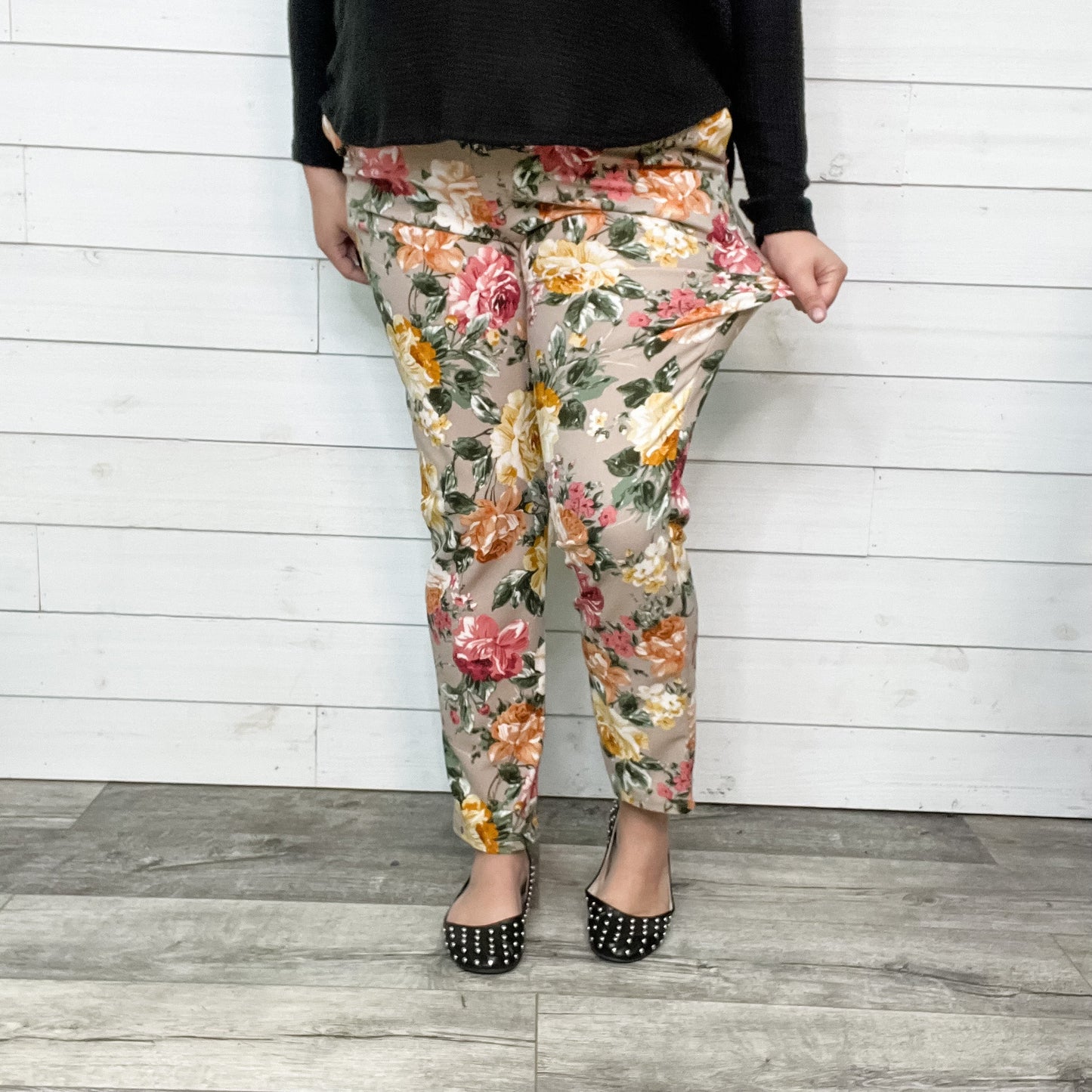 Floral Straight Leg Pant with Pockets