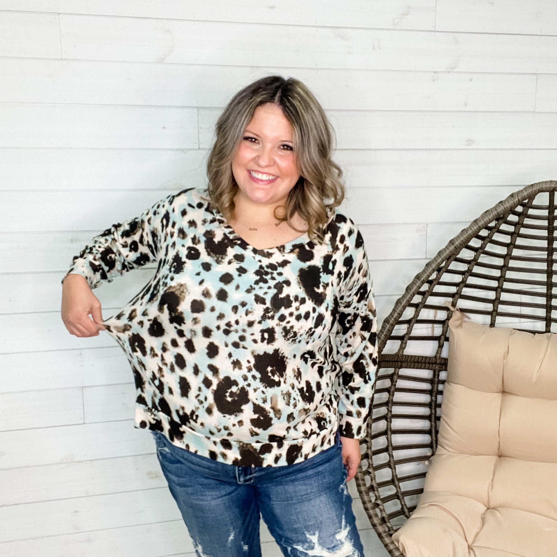 "Flynn" Long Sleeve V Neck Weekender