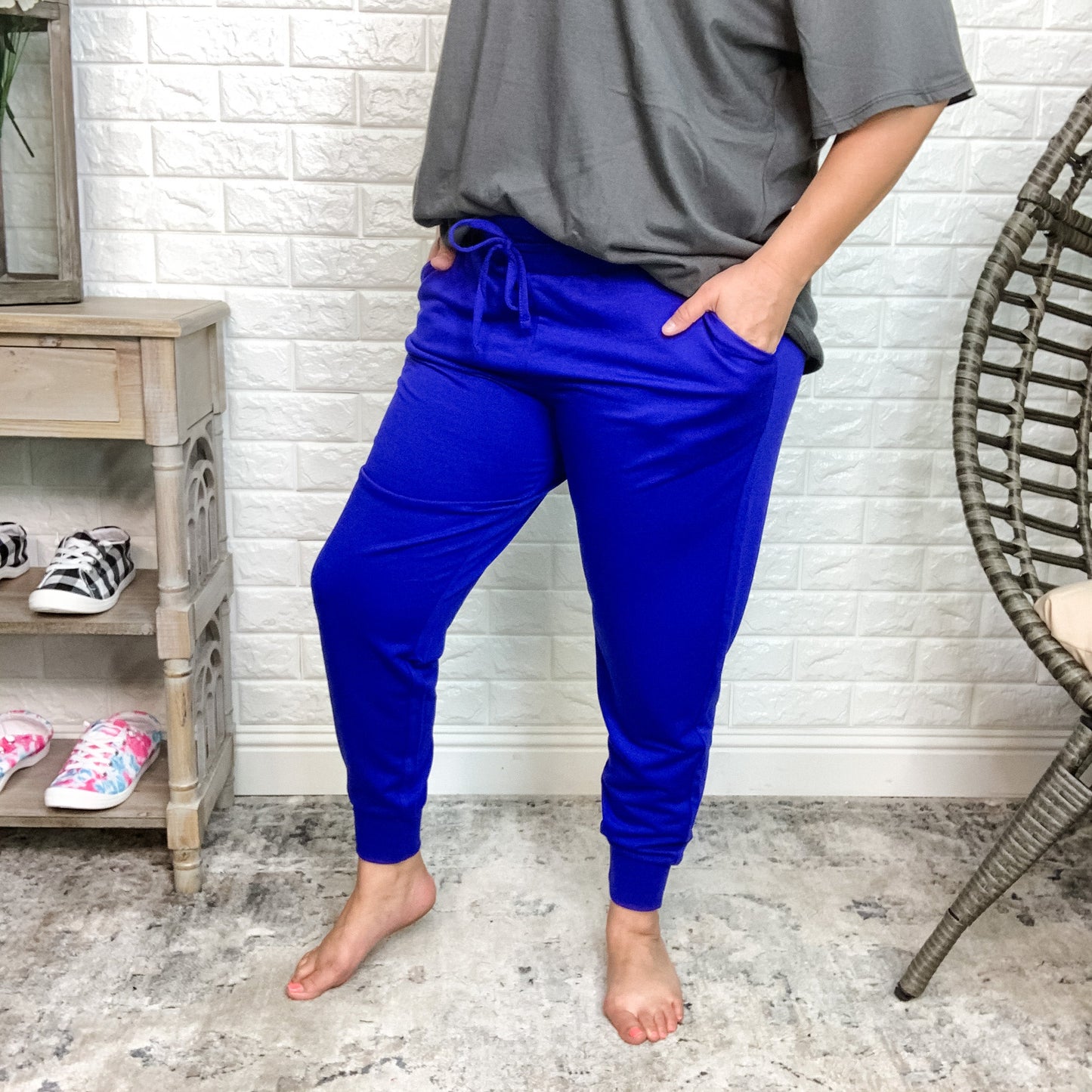 French Terry Capri Joggers (Multiple Colors)