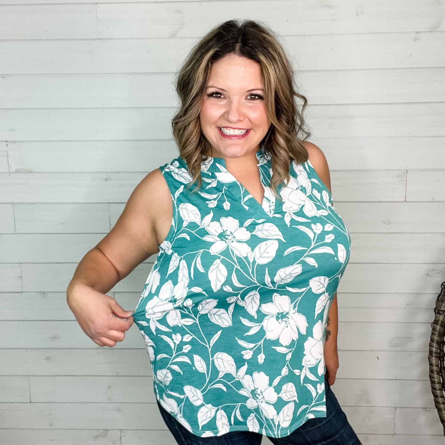 "Fresh Flowers" Floral Print Sleeveless Split Neck-Lola Monroe Boutique