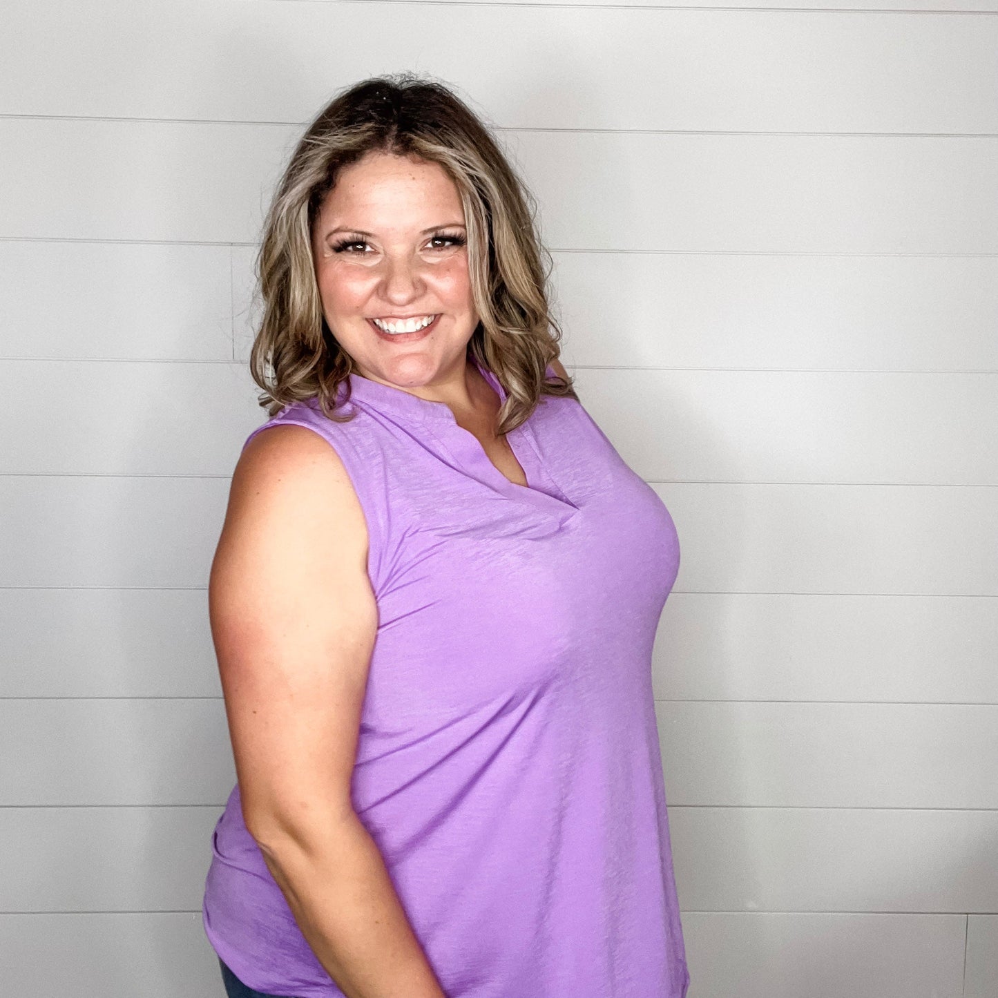 "Giddy" Solid Sleeveless Lizzy (Lavender)
