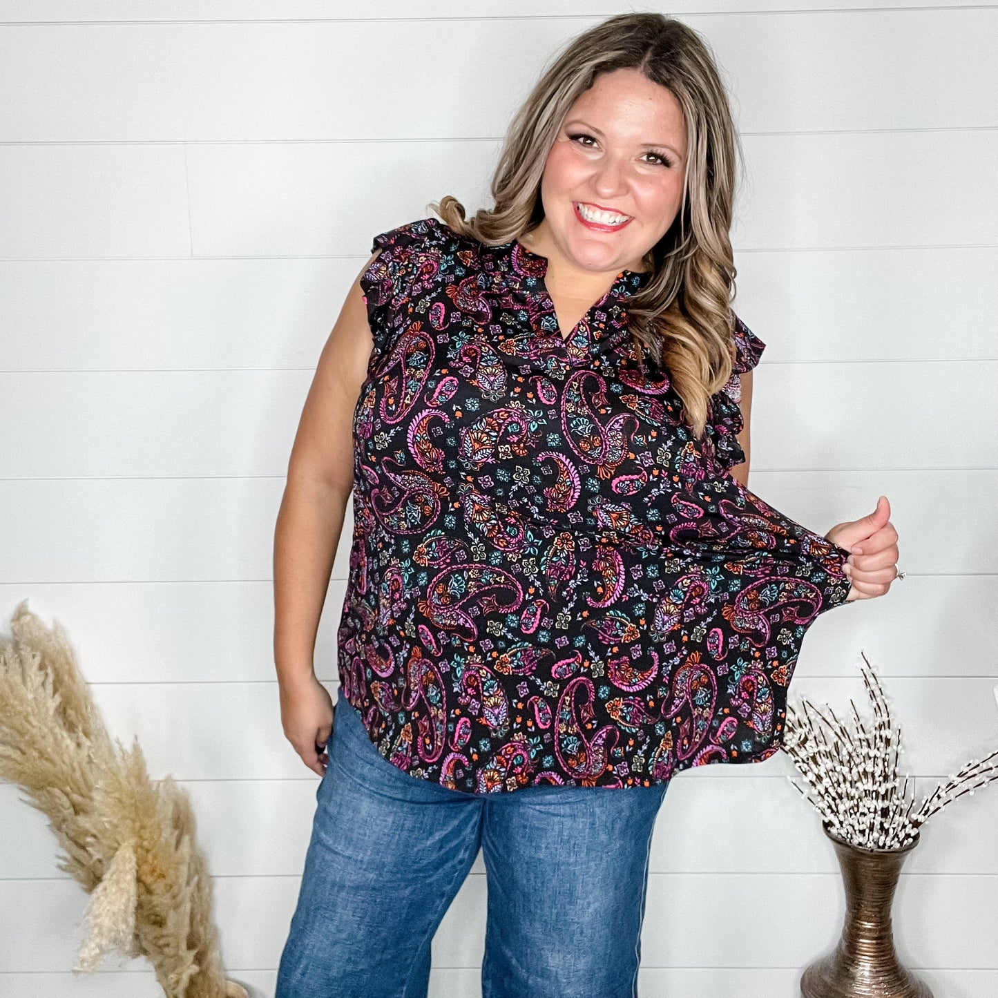 "Grant" Ruffle Cap Sleeve