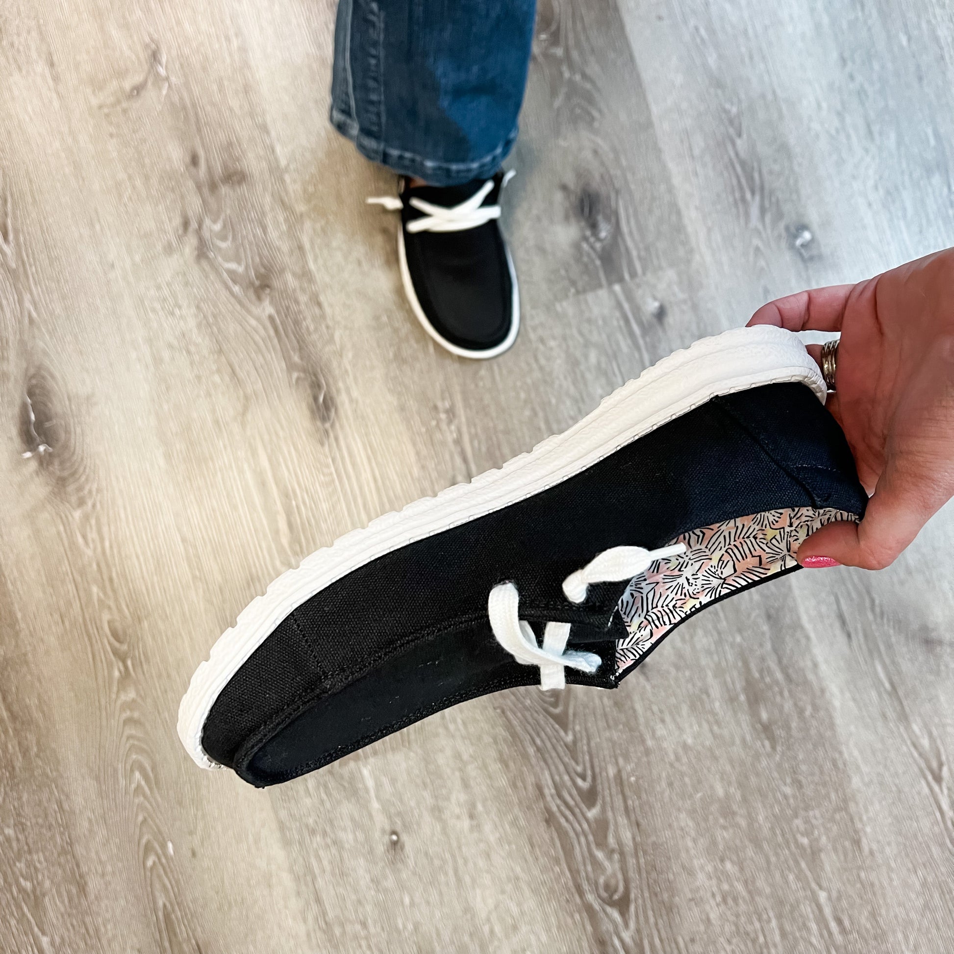 Holly By Very G Soft As Clouds Slip On (Black with White Laces)