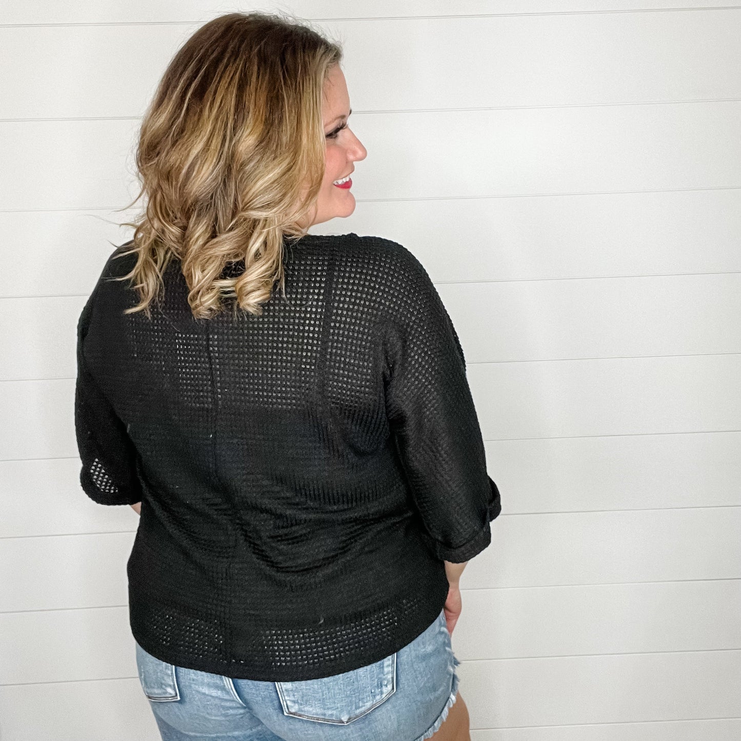 "Honeycutt" Cuffed 3/4 Sleeve Waffle Texture Top (Black)