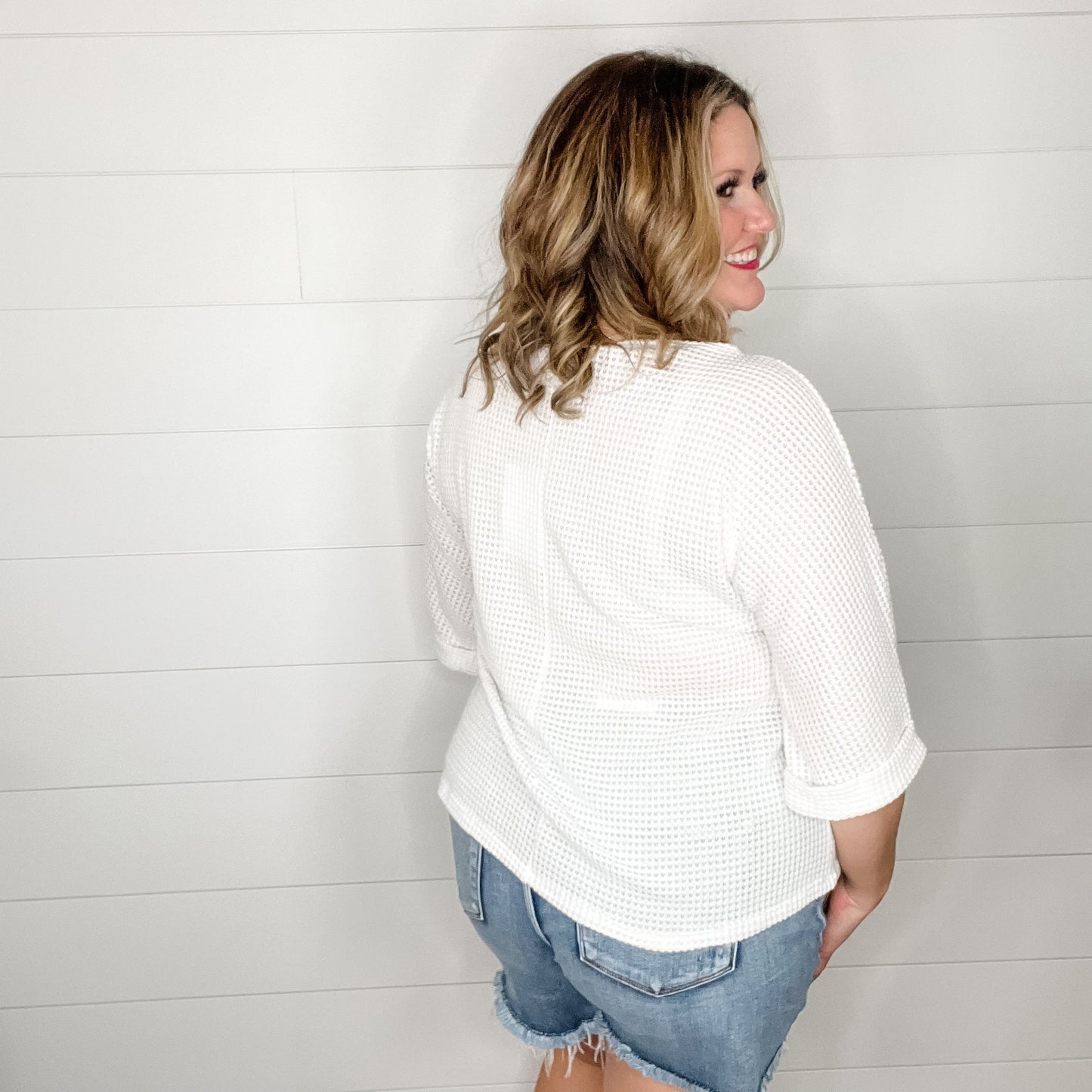 "Honeycutt" Cuffed 3/4 Sleeve Waffle Texture Top (Ivory)