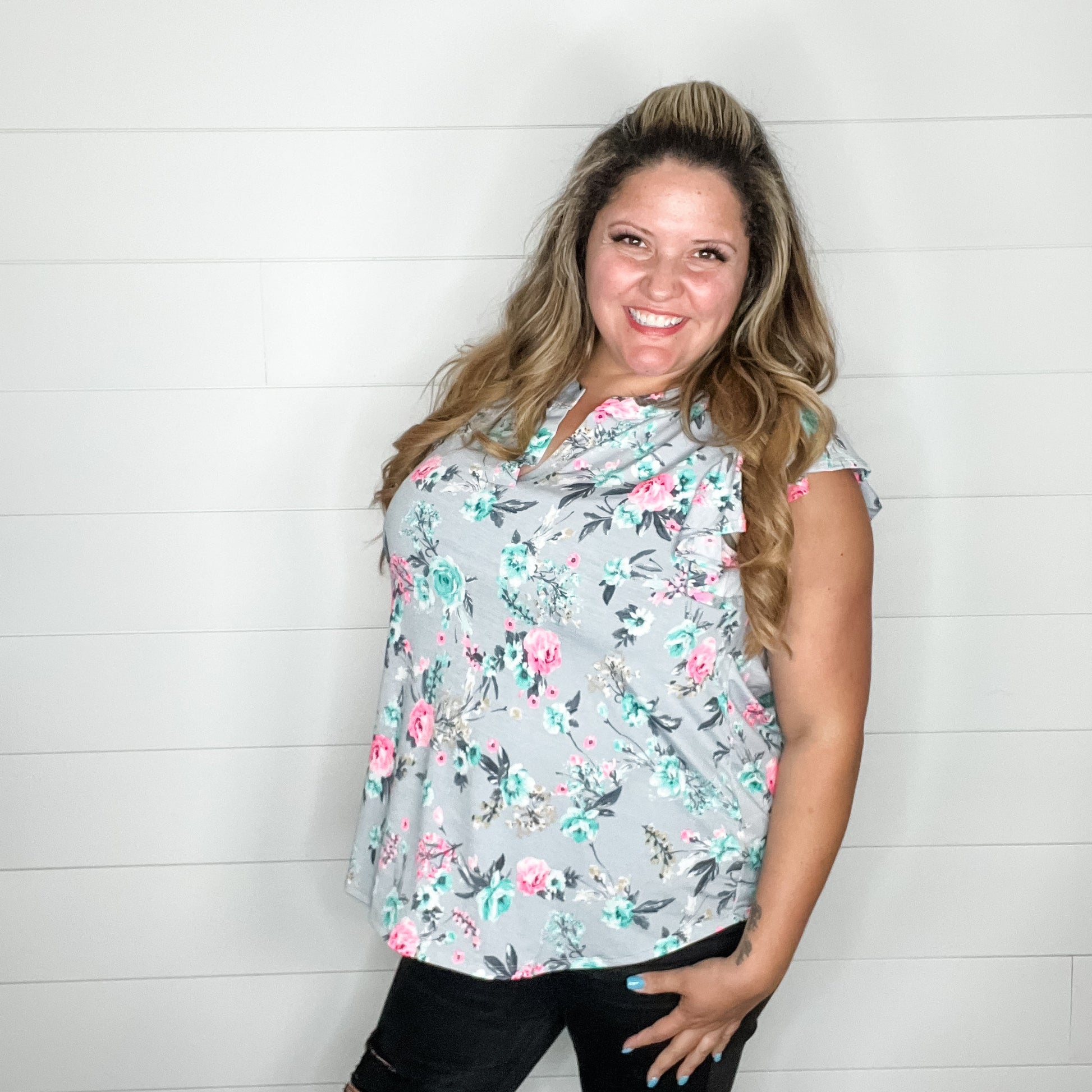 "Hunter" Ruffle Cap Sleeve Lizzy