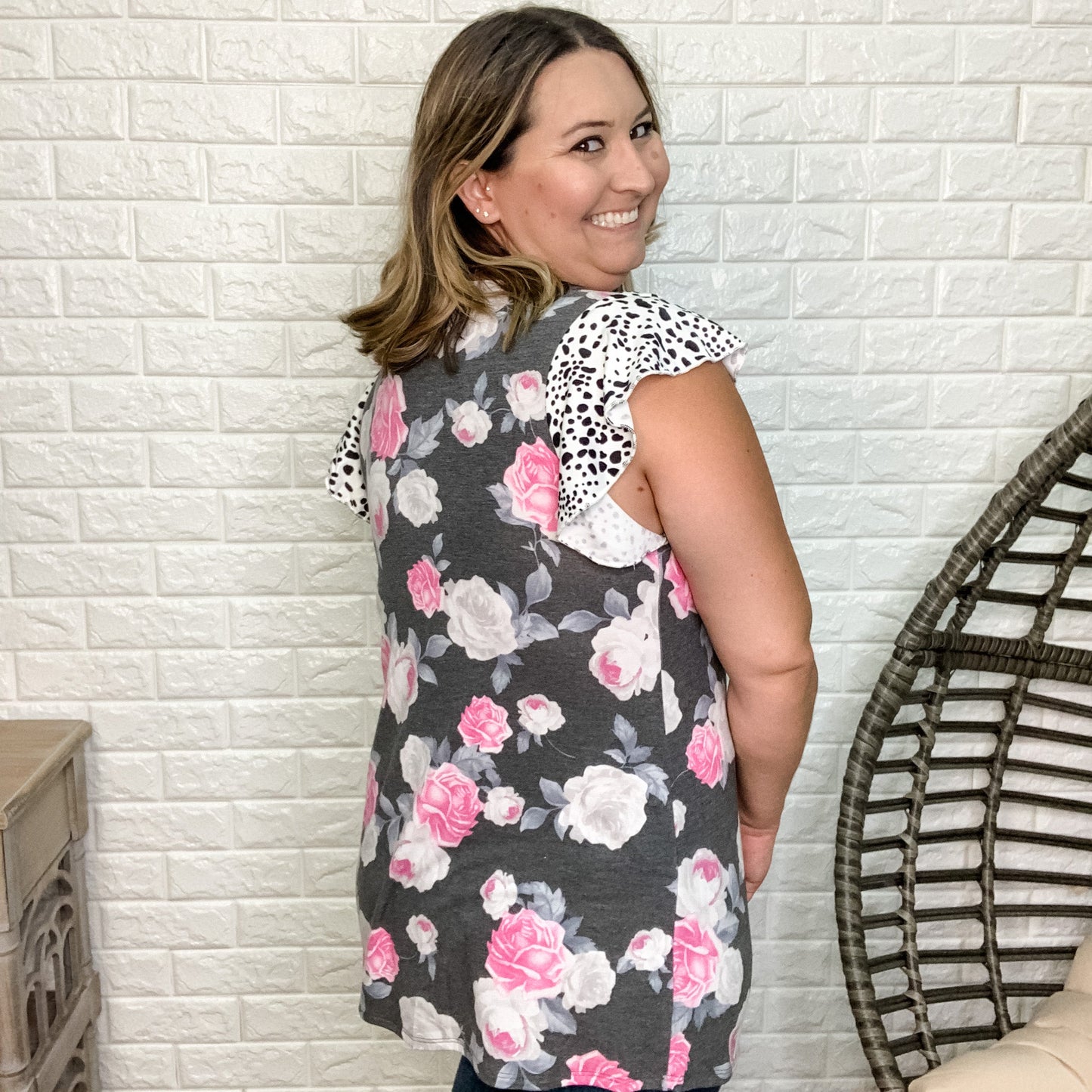 "Indie" Ruffle Cap Sleeve Floral Honey Me