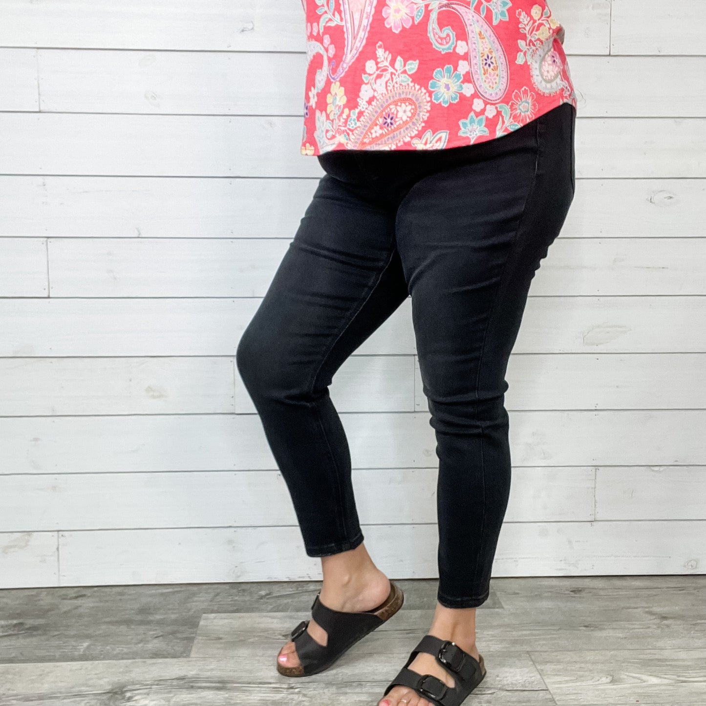 "Indulgent" Loveret By Vervet (Black)