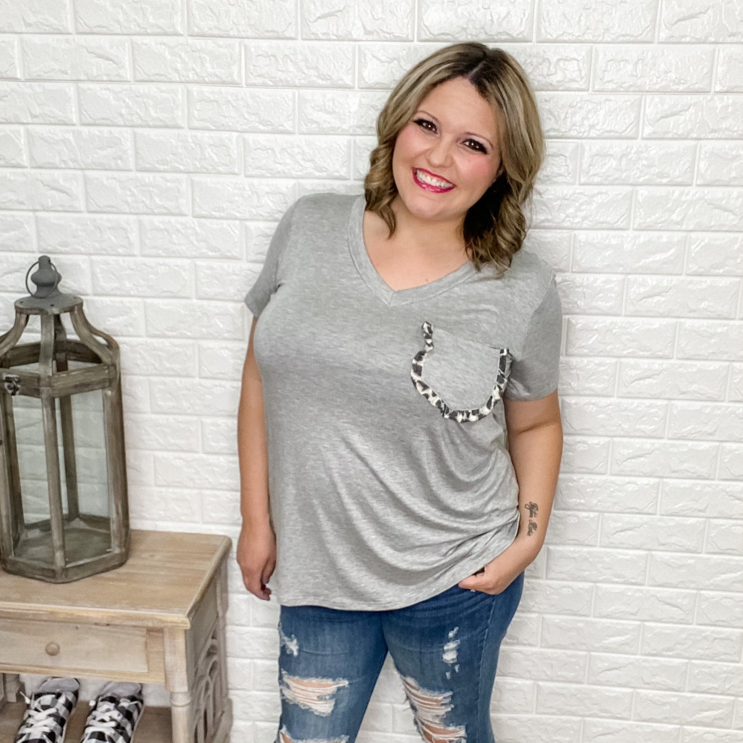 "Jamie" Pocket Tee with Animal Accent (Black& Grey)