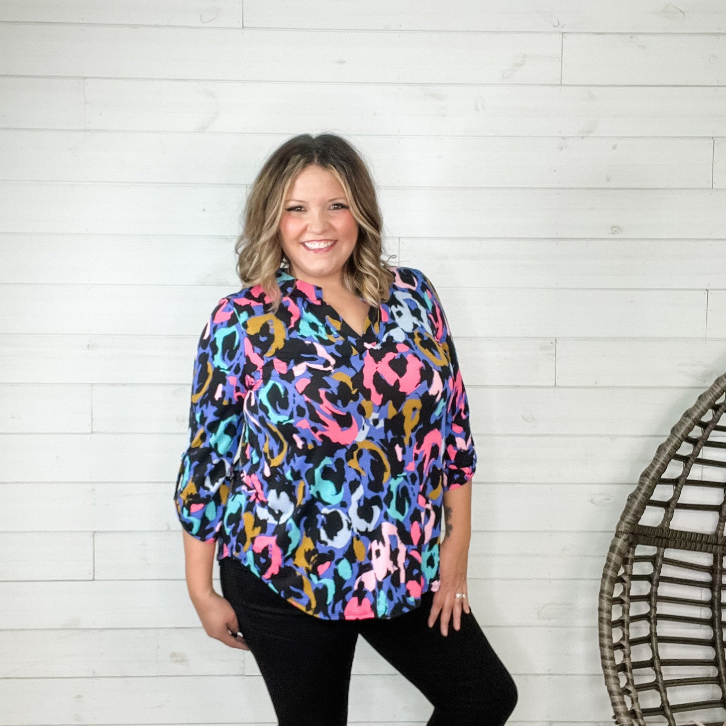 "January" Lizzy 3/4 Sleeve Split Neck