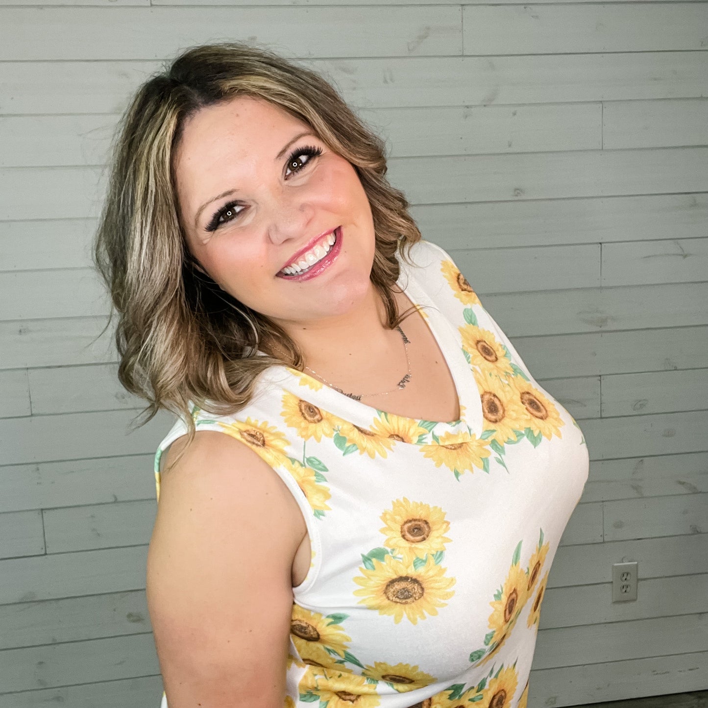 "Jayda" Sunflower Sleeveless V Neck