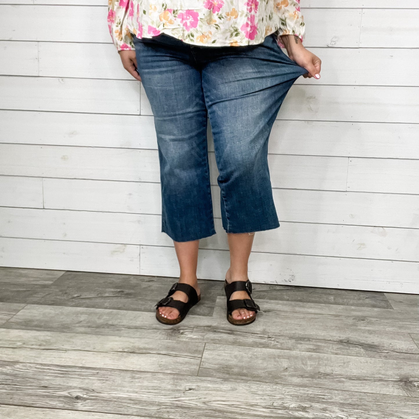 Judy Blue "Against the grain" Wide Leg Crop