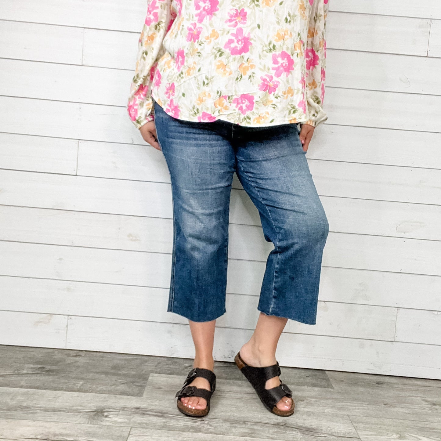 Judy Blue "Against the grain" Wide Leg Crop