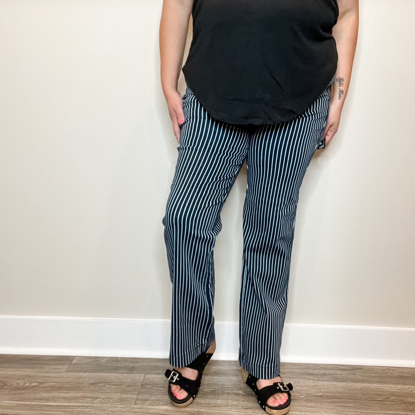 Judy Blue "All Aboard" Tummy Control Straight Leg Trouser Hem