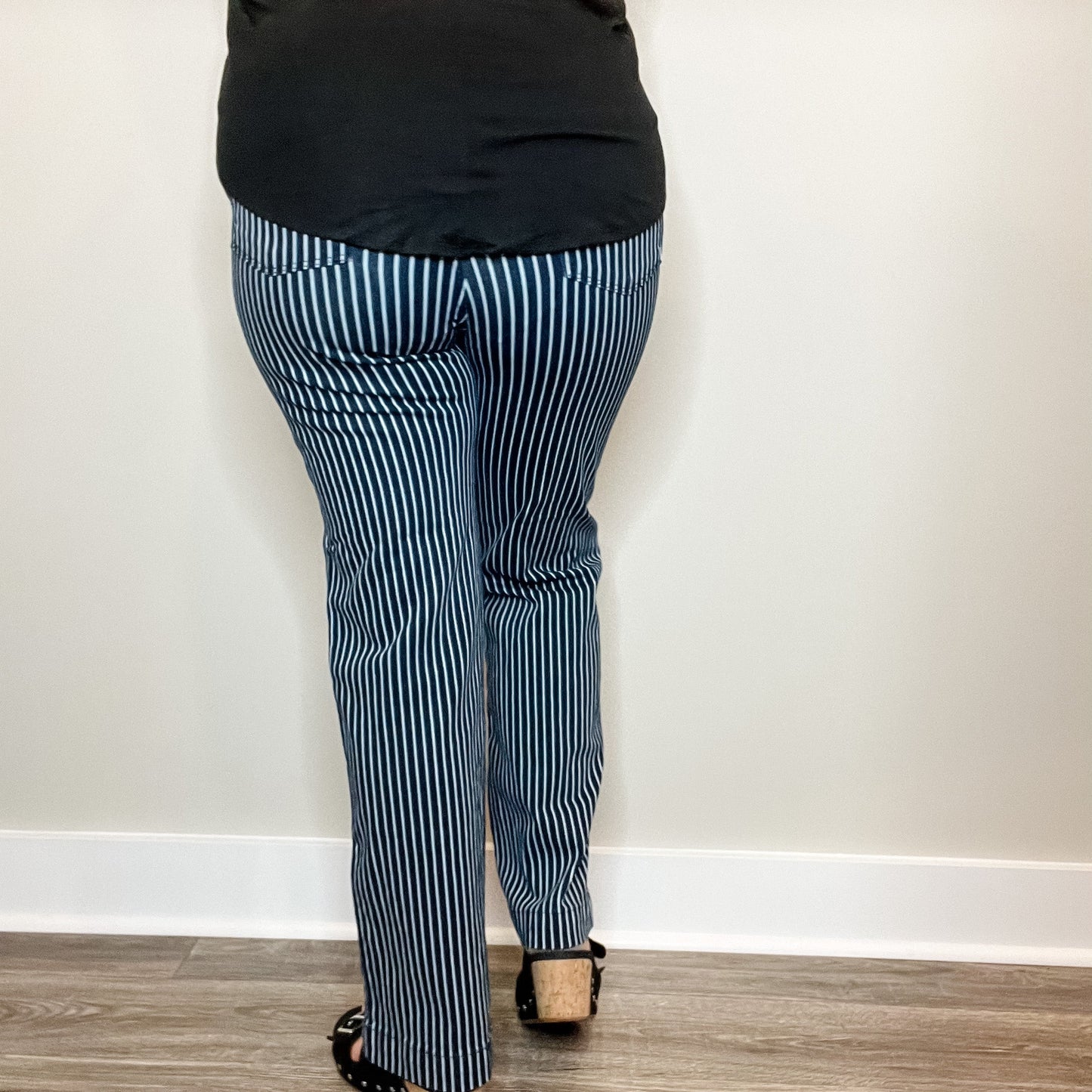 Judy Blue "All Aboard" Tummy Control Straight Leg Trouser Hem