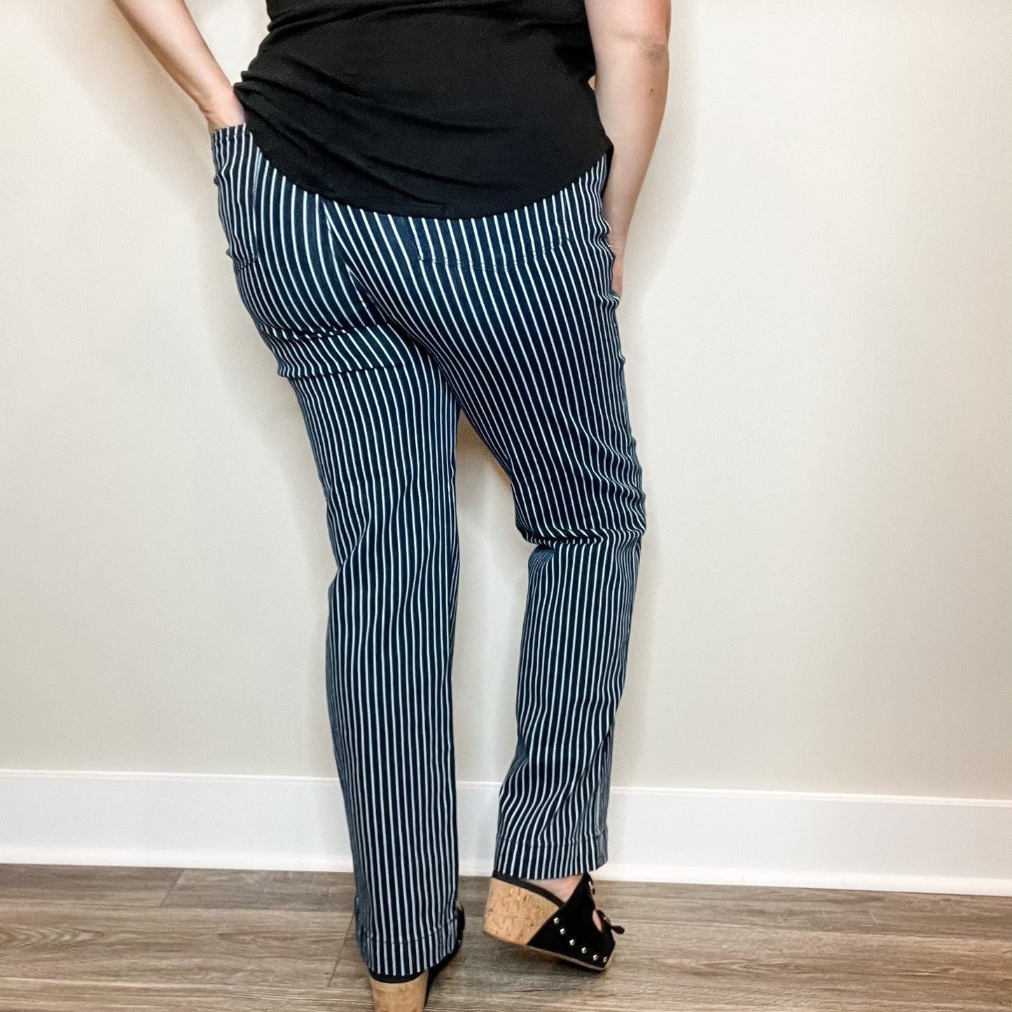 Judy Blue "All Aboard" Tummy Control Straight Leg Trouser Hem