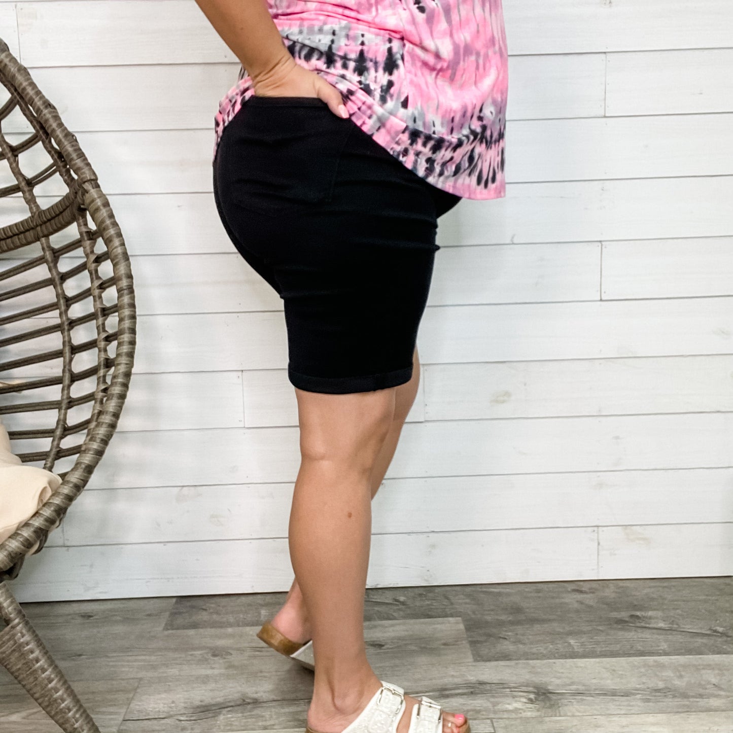 Judy Blue Black Bermuda shorts