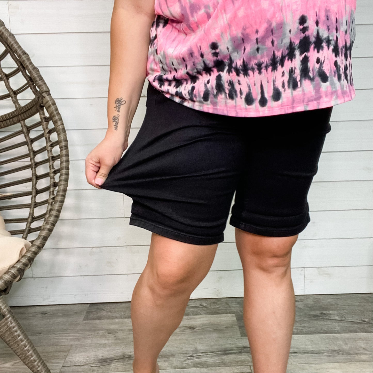 Judy Blue Black Bermuda shorts