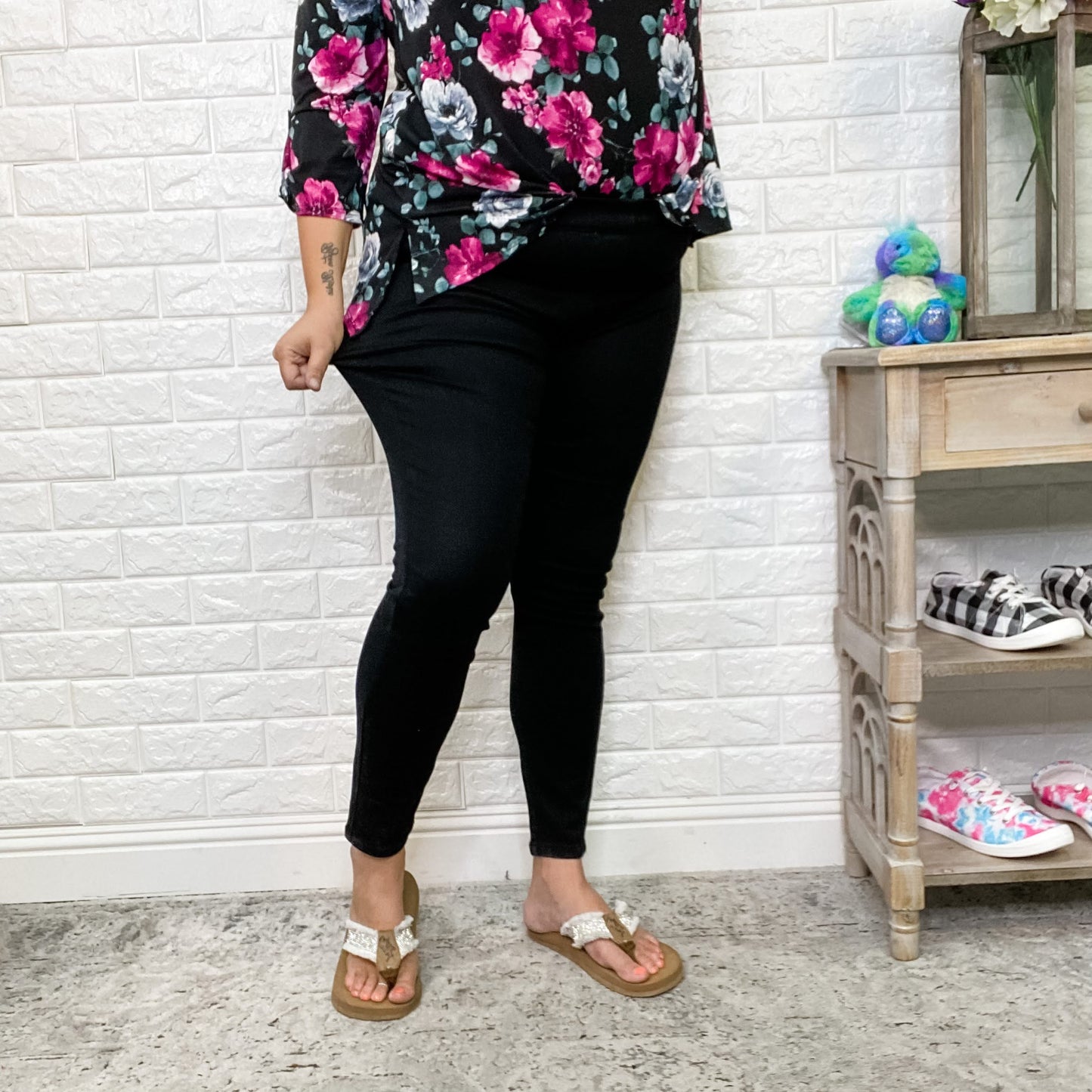 Judy Blue Black Jeggings