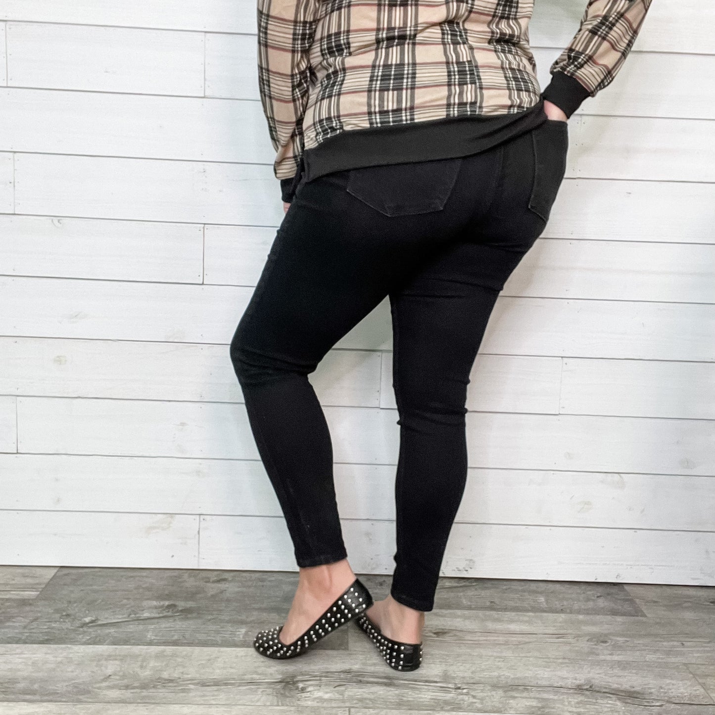 Judy Blue "Coal for Christmas" Black Buttonfly Skinny Jeans