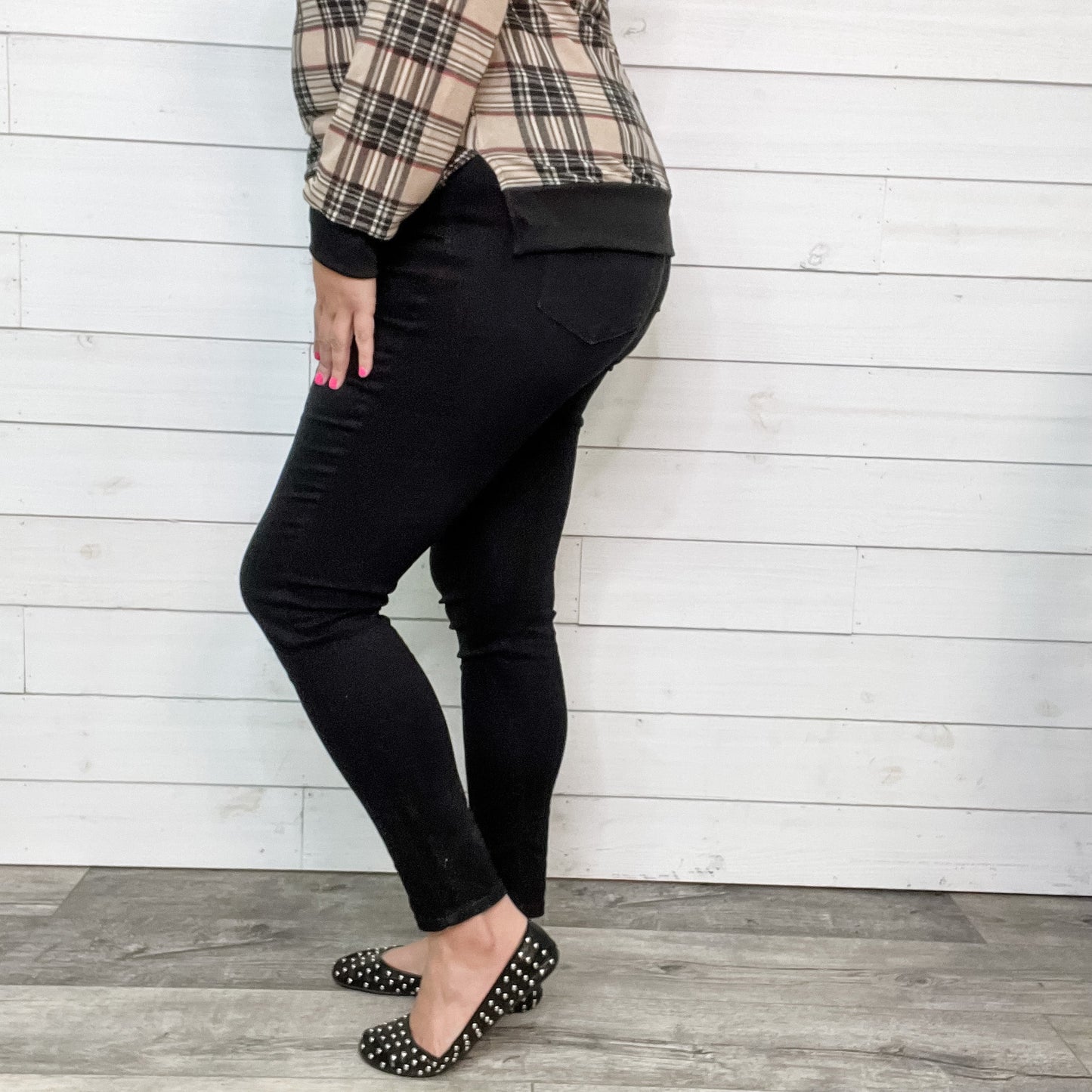 Judy Blue "Coal for Christmas" Black Buttonfly Skinny Jeans