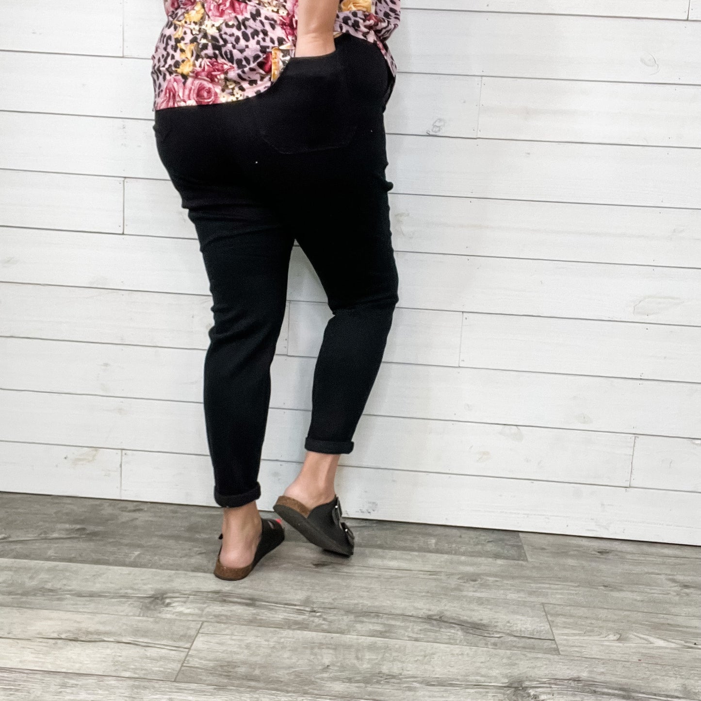 Judy Blue "Dark Side of the Moon" Black Jogger