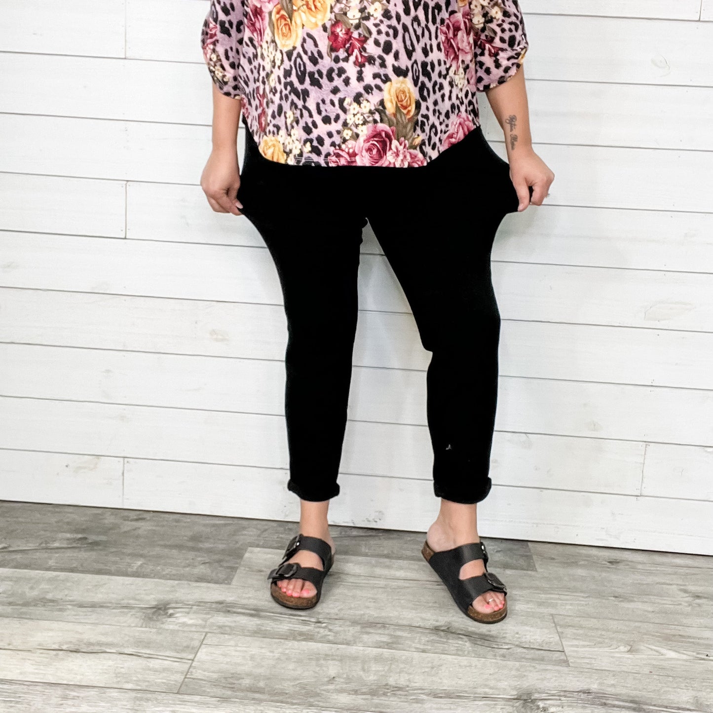 Judy Blue "Dark Side of the Moon" Black Jogger