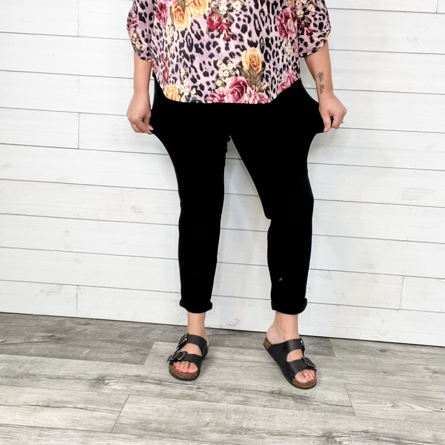 Judy Blue "Dark Side of the Moon" Black Jogger