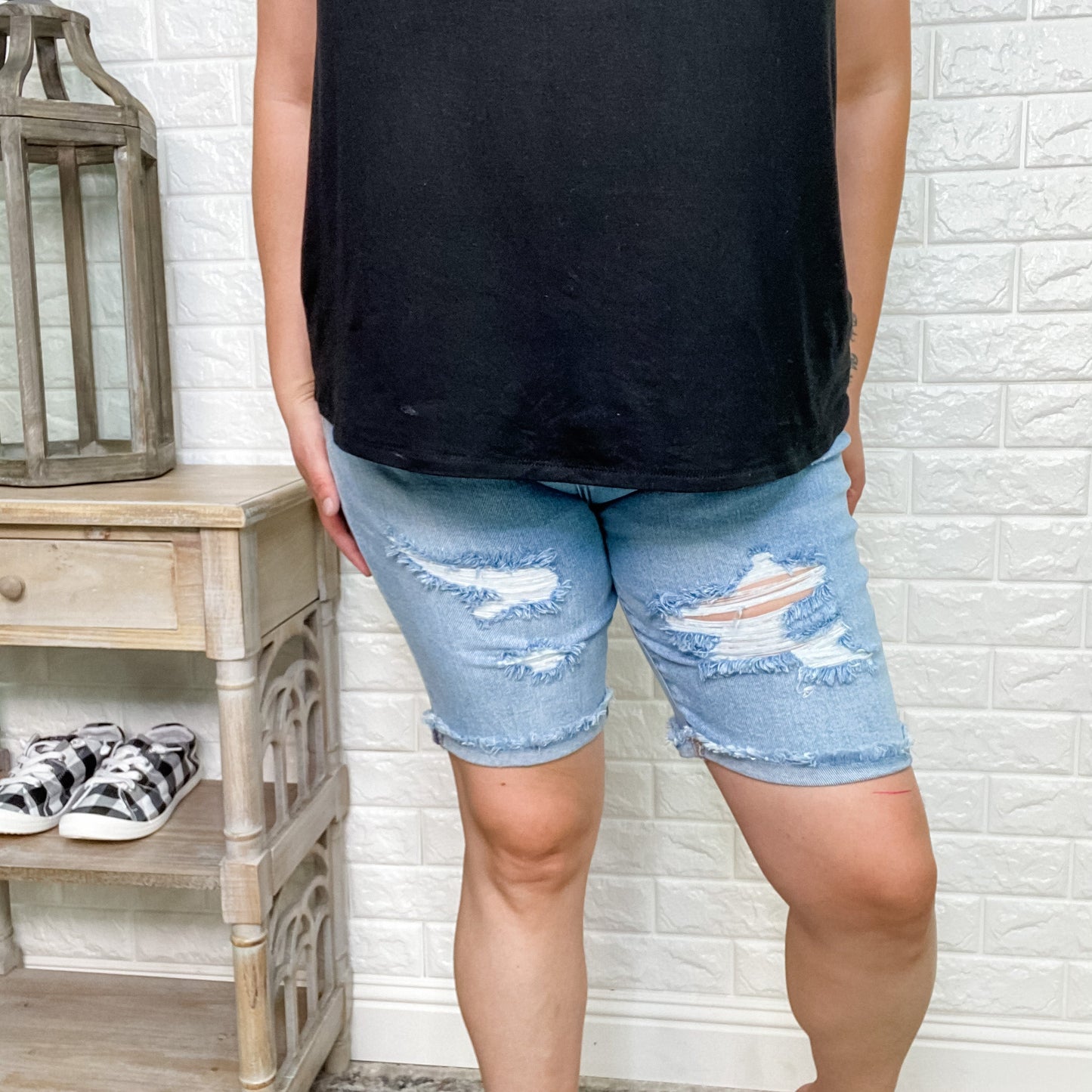 Judy Blue "Feisty Mamacita" Destroyed Bermuda Shorts