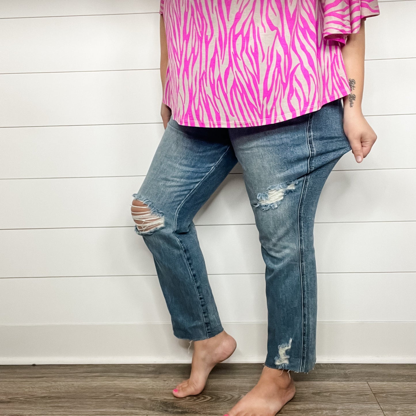 Judy Blue "Fit Right In" Rigid Magic Jeans
