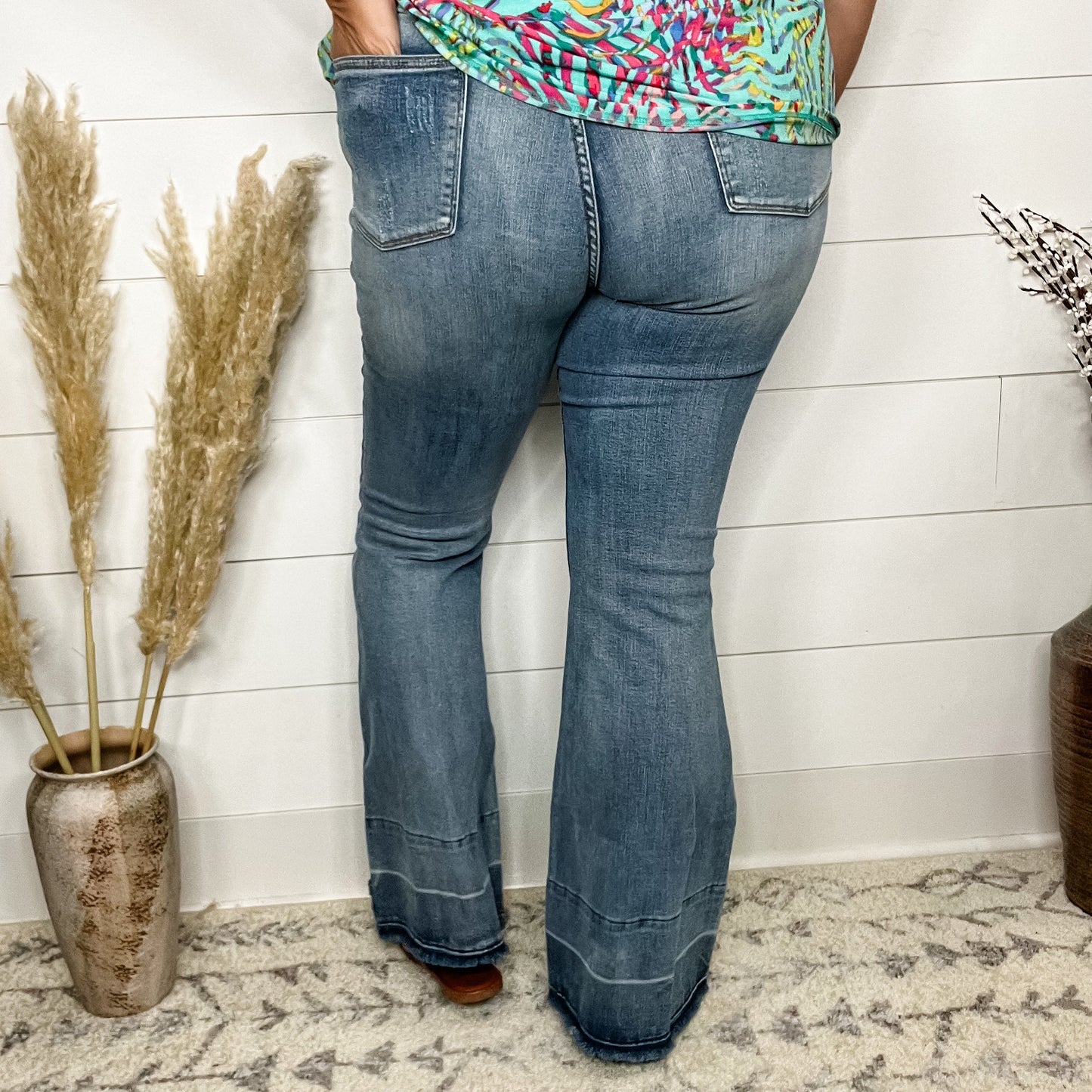 Judy Blue "Hey Georgia" Tummy Control Flares