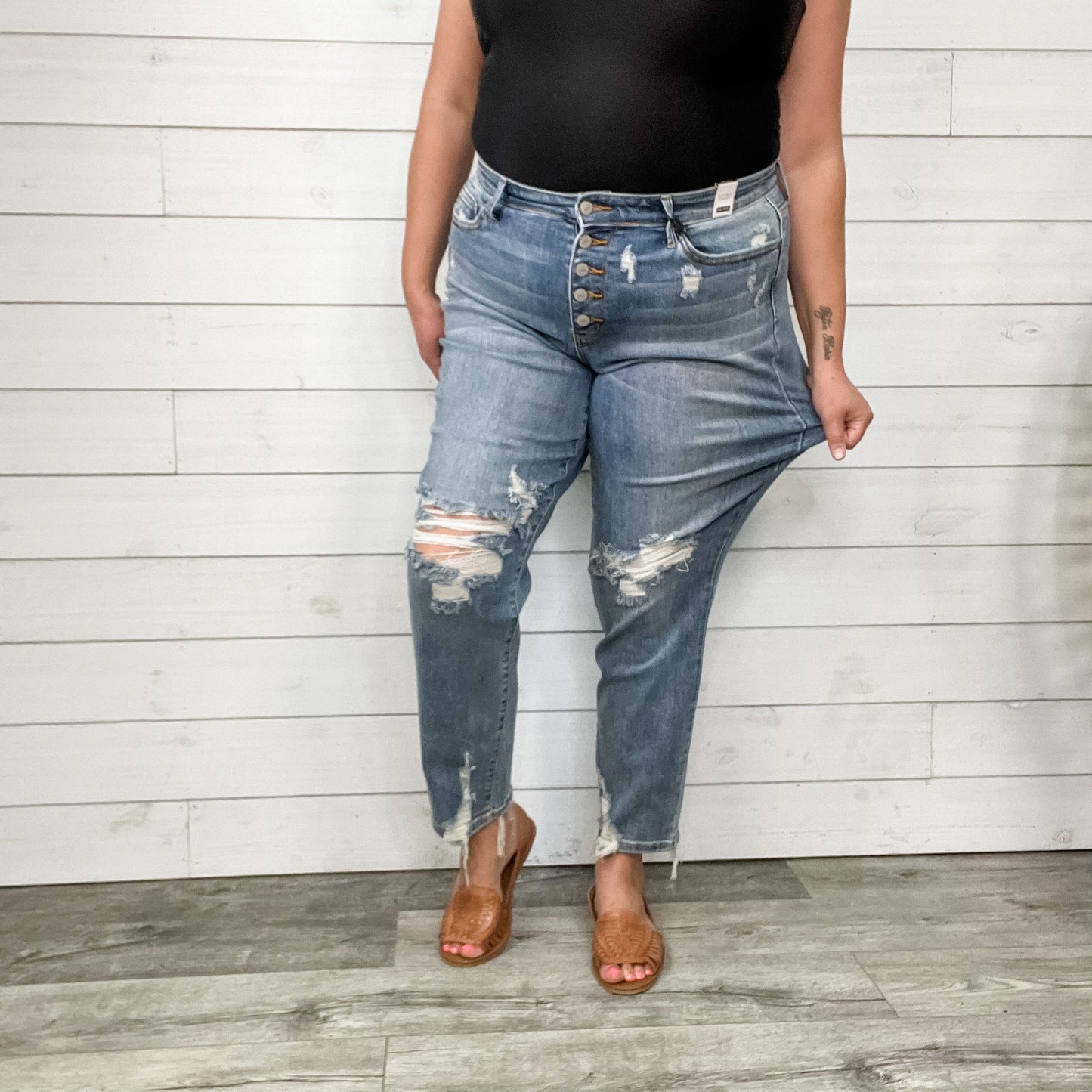 Judy Blue "Hey Geronimo" Buttonfly Boyfriend Jeans