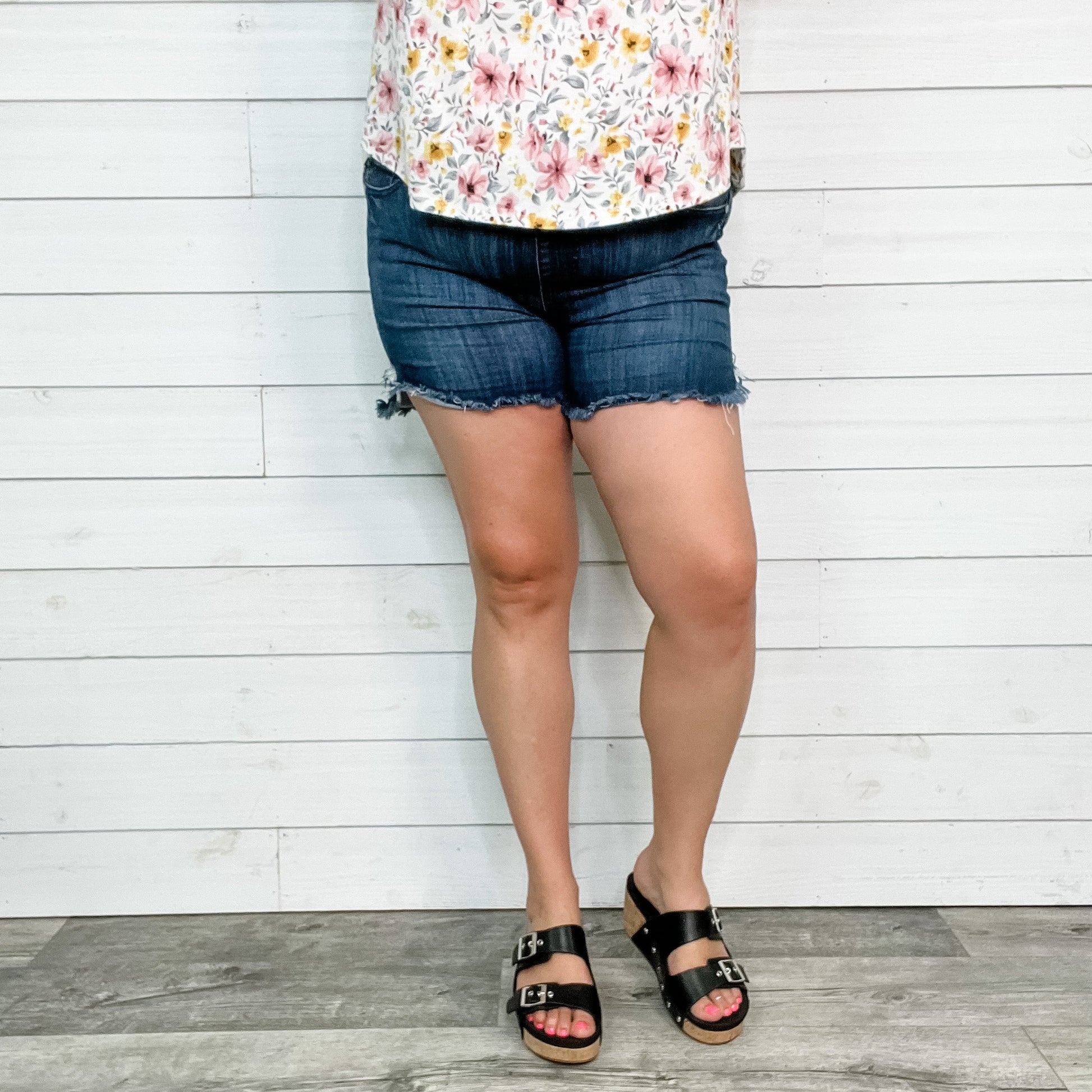 Judy Blue Jeggings Dolphin Hem Shorts