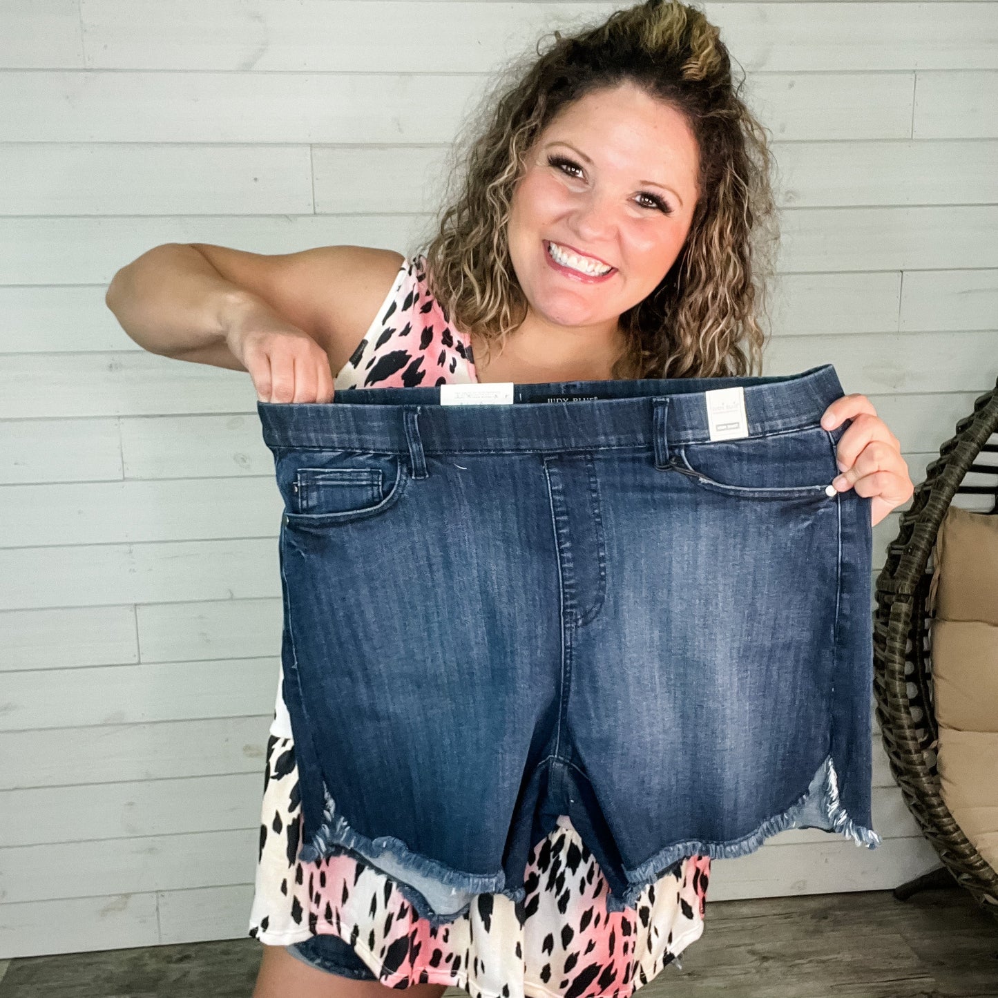 Judy Blue Jeggings Dolphin Hem Shorts