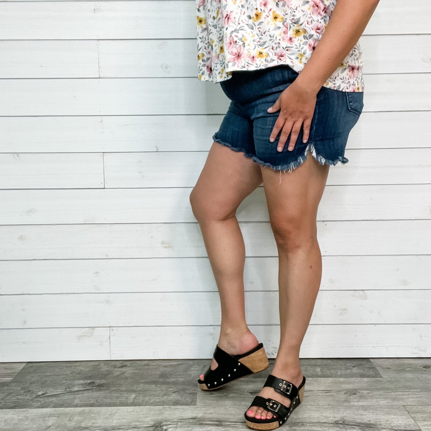 Judy Blue Jeggings Dolphin Hem Shorts