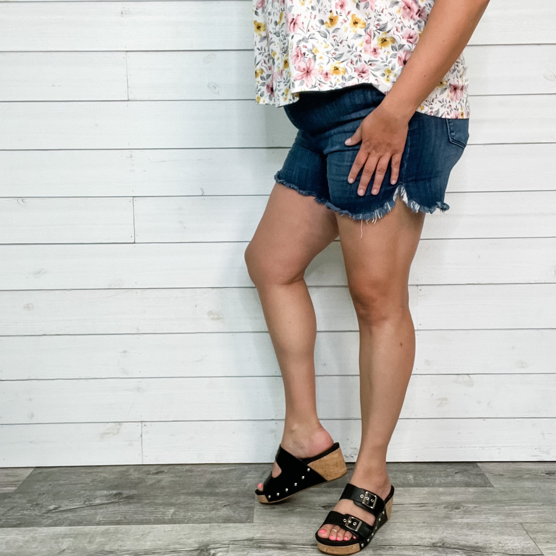 Judy Blue Jeggings Dolphin Hem Shorts